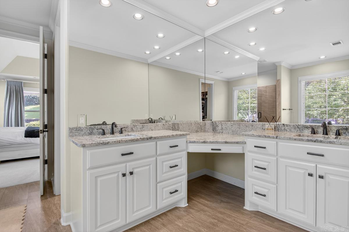 Hickory Grove - Residential
