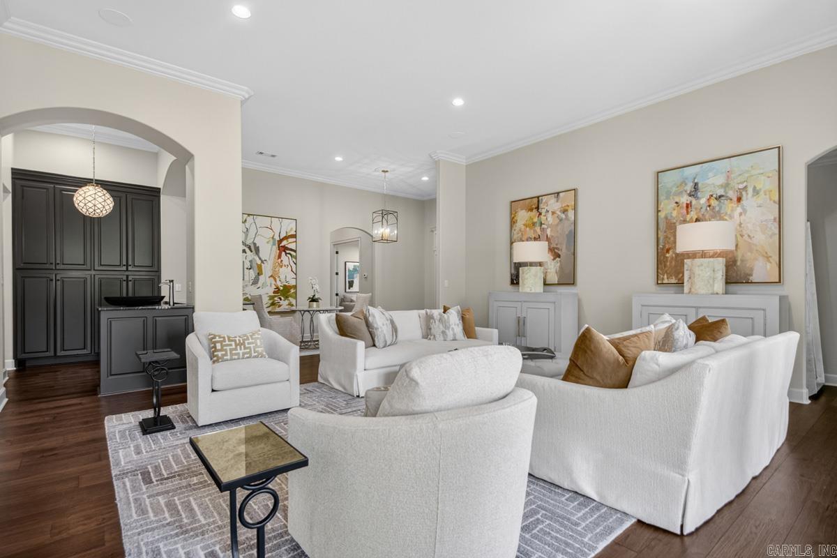 Hickory Grove - Residential