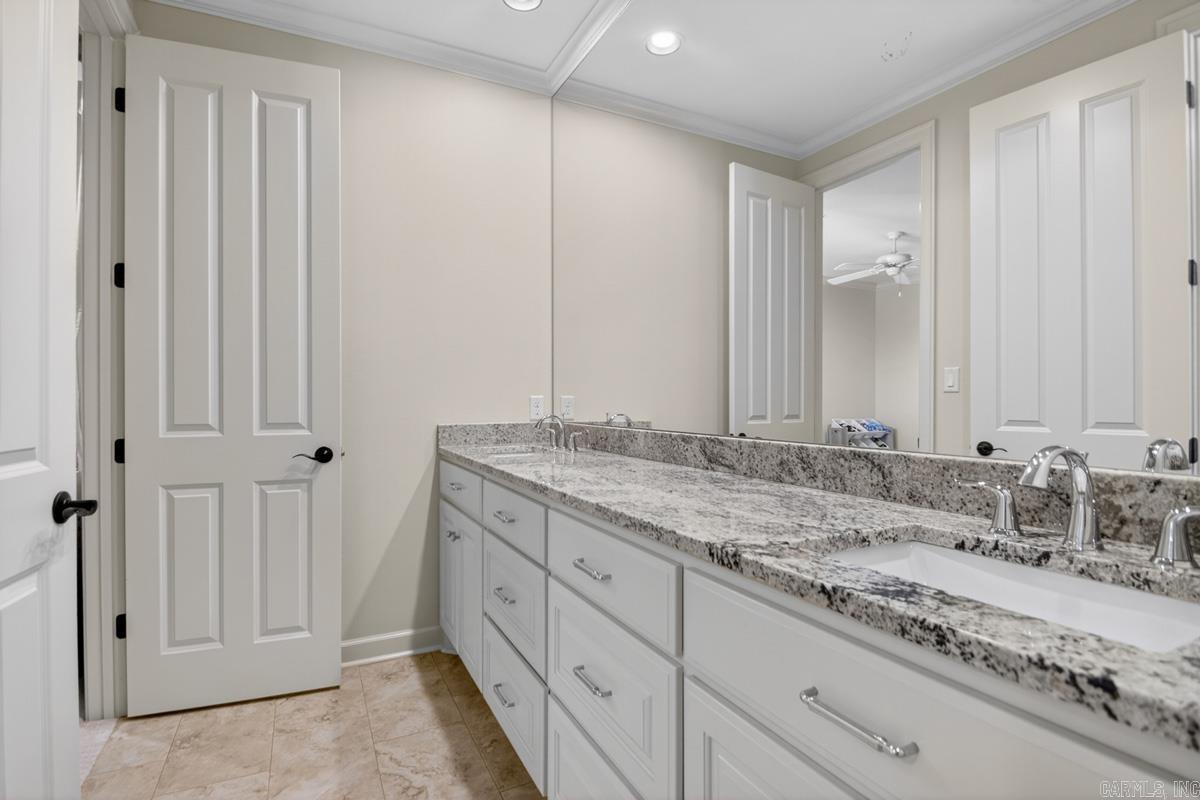 Hickory Grove - Residential