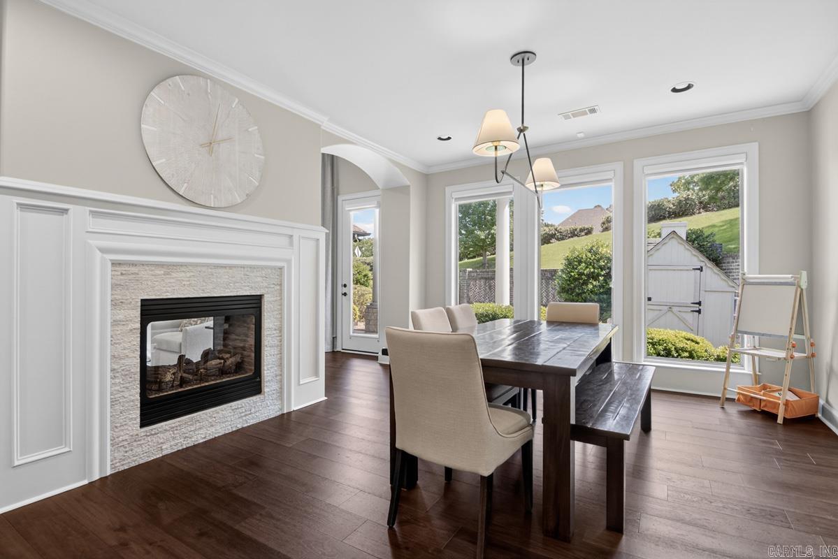 Hickory Grove - Residential