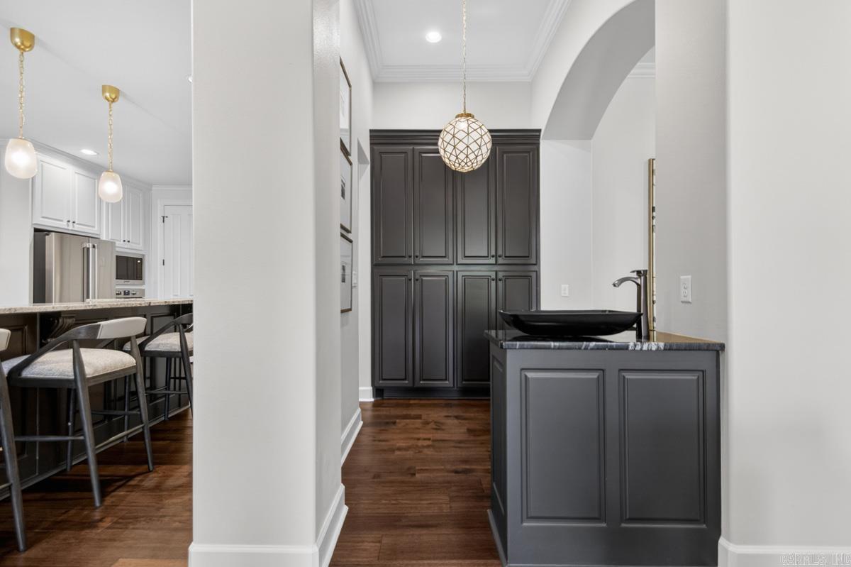 Hickory Grove - Residential