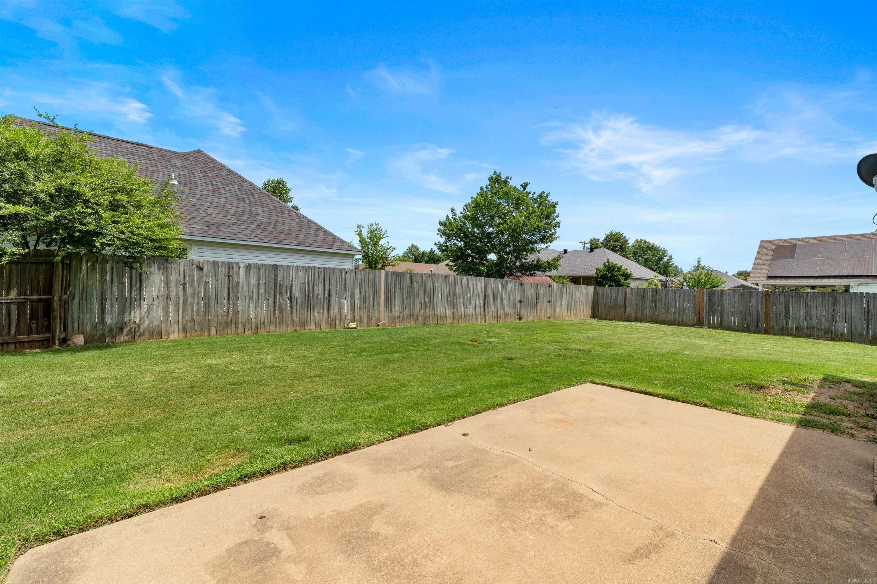 MEADOWLAKE - Residential