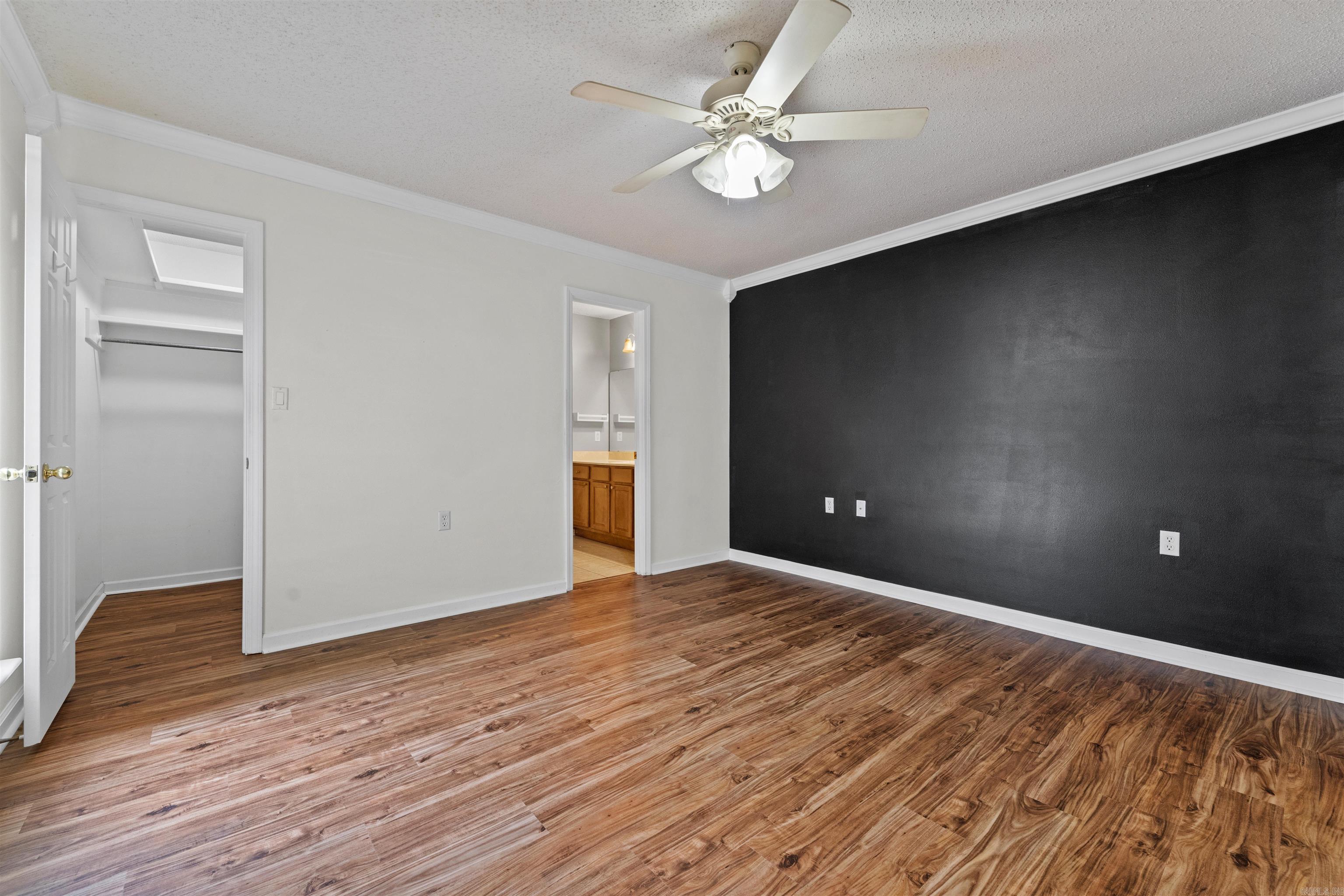 MEADOWLAKE - Residential