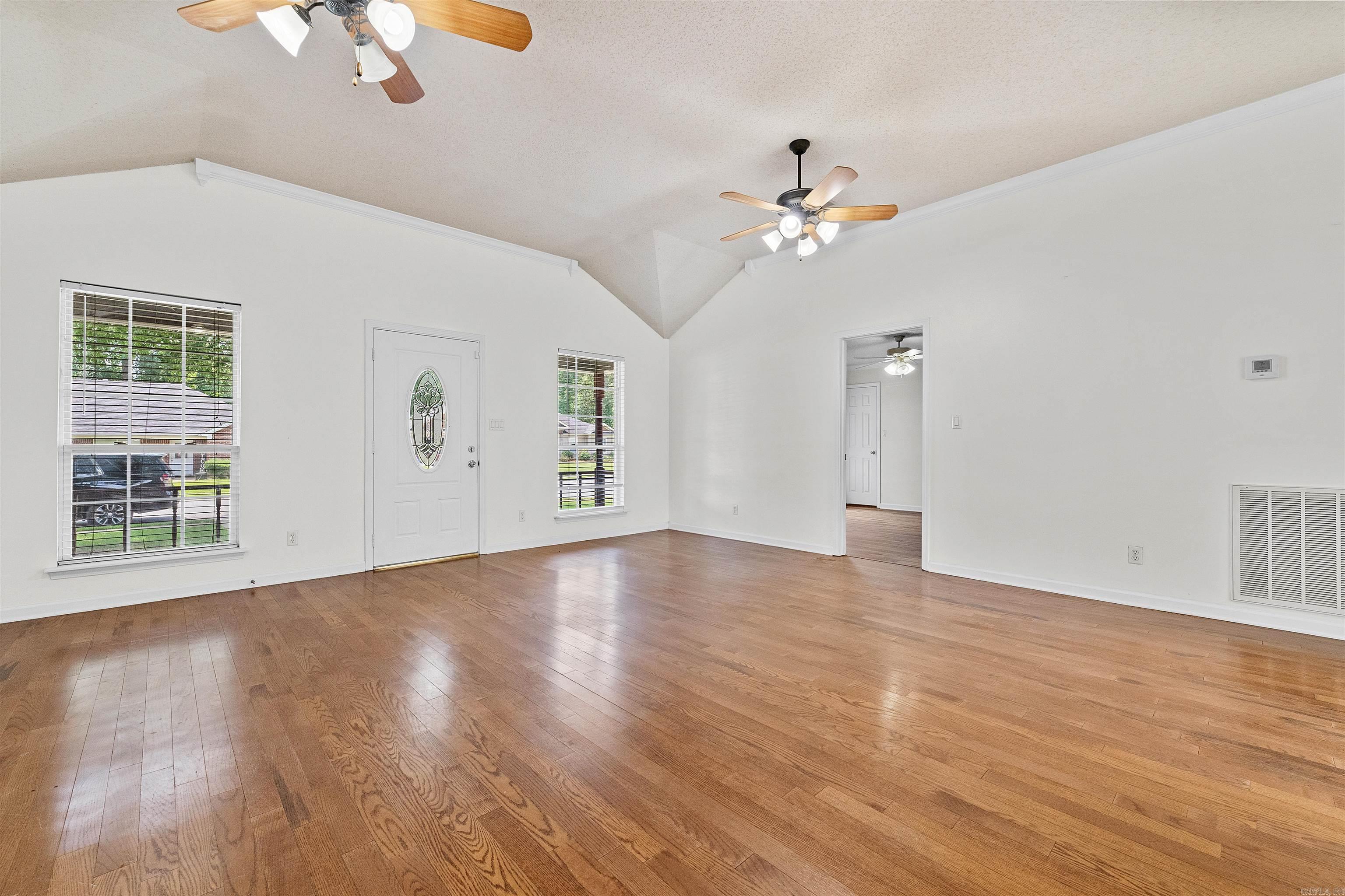 MEADOWLAKE - Residential