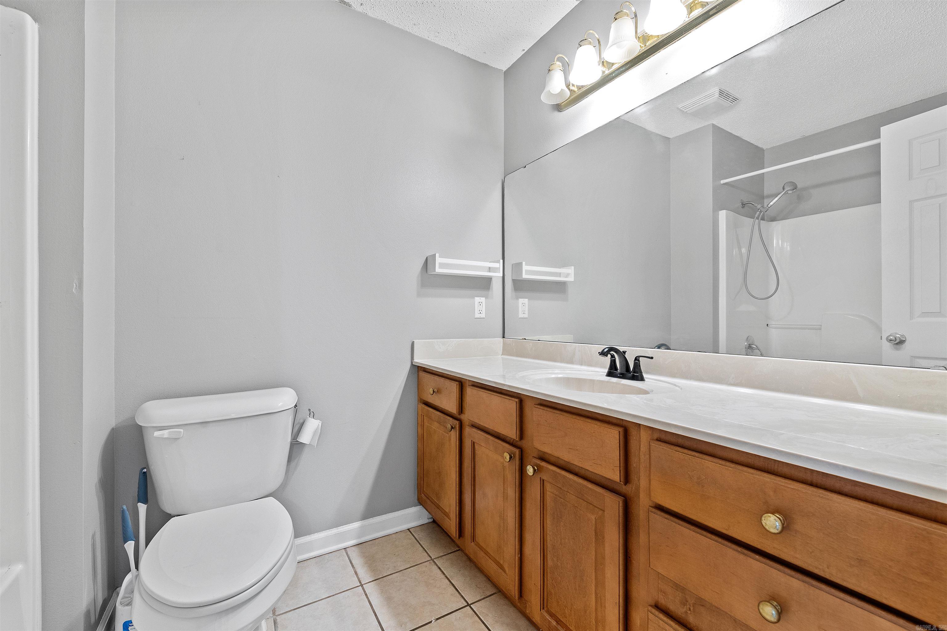 MEADOWLAKE - Residential