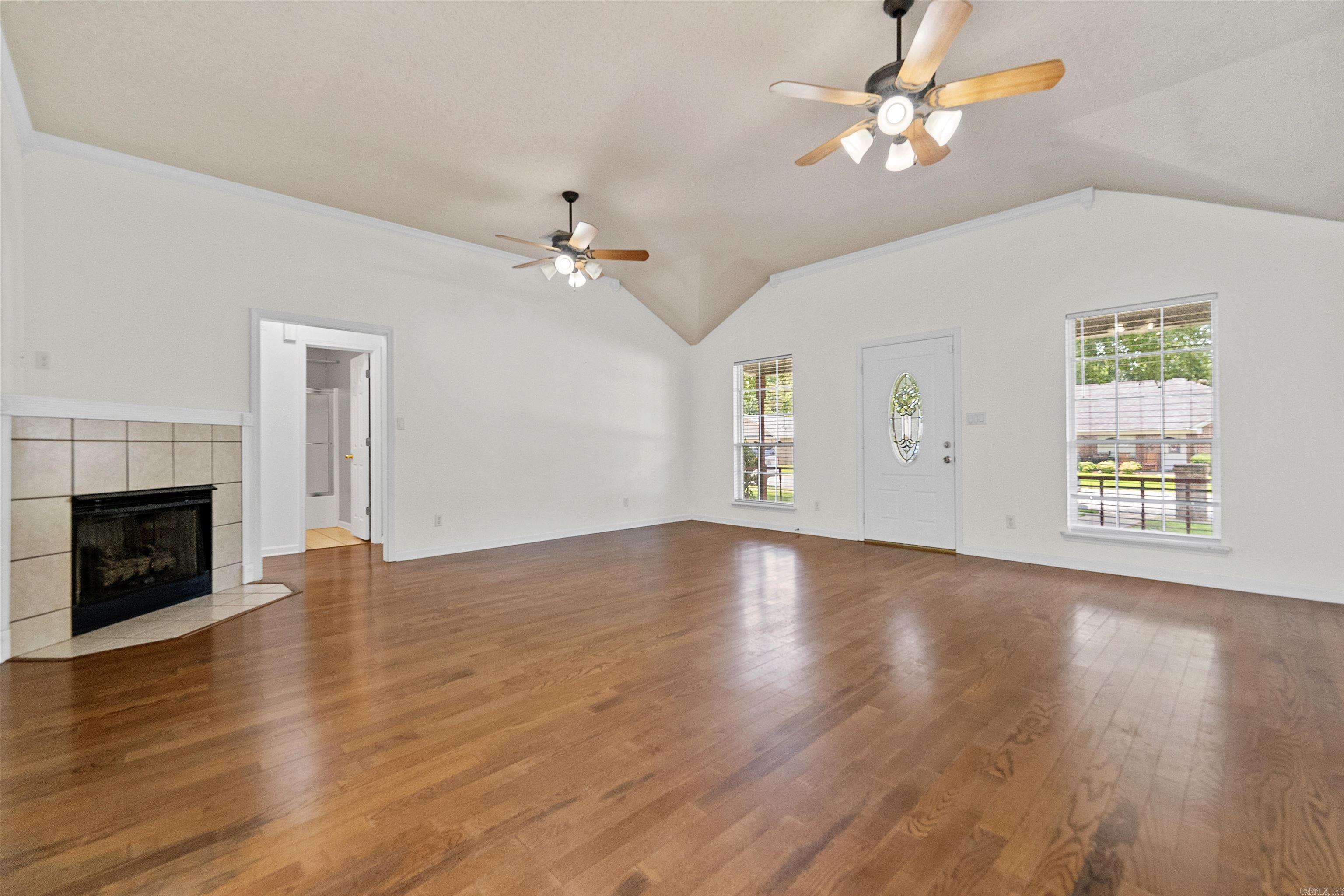 MEADOWLAKE - Residential