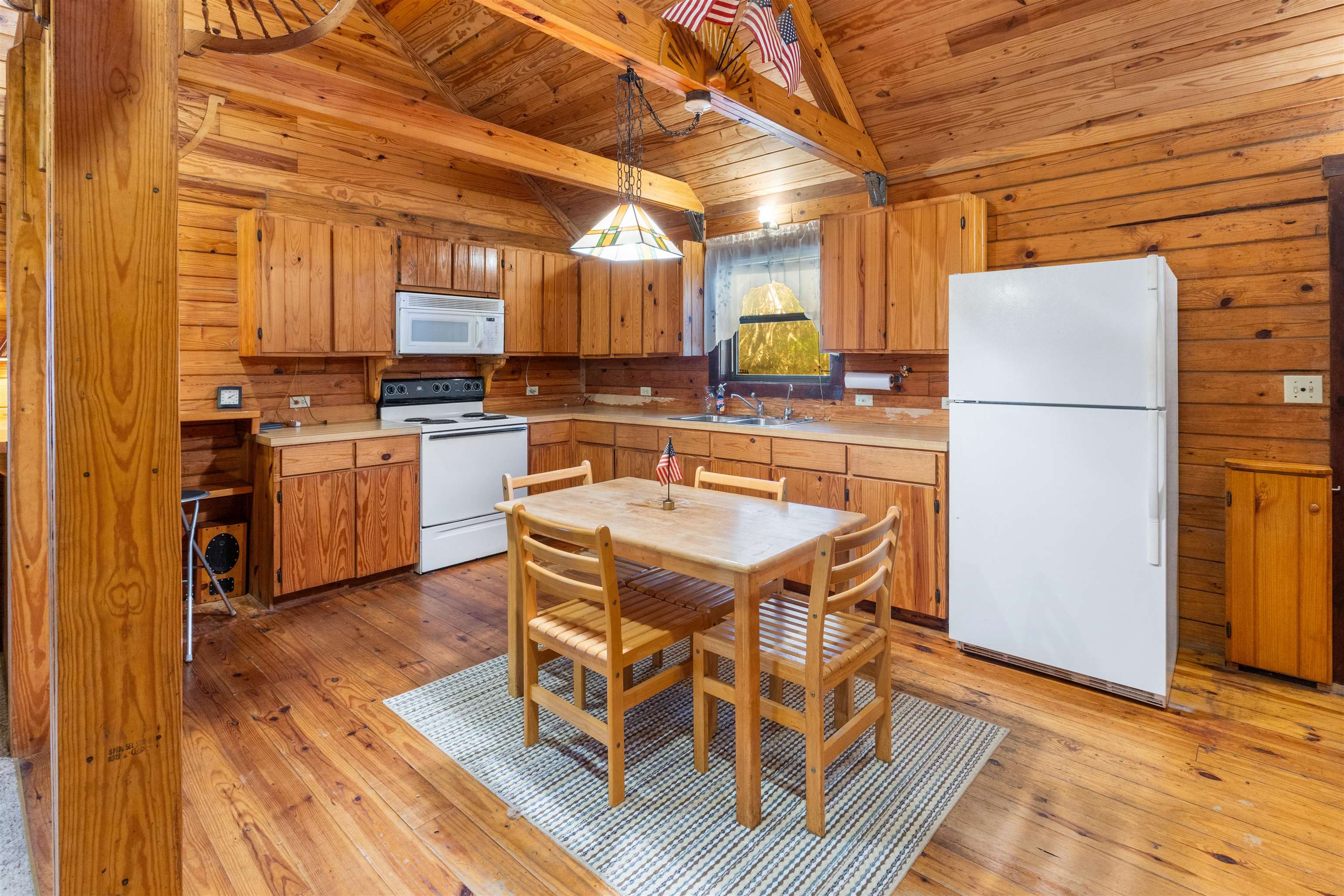 Whispering Oaks - Residential