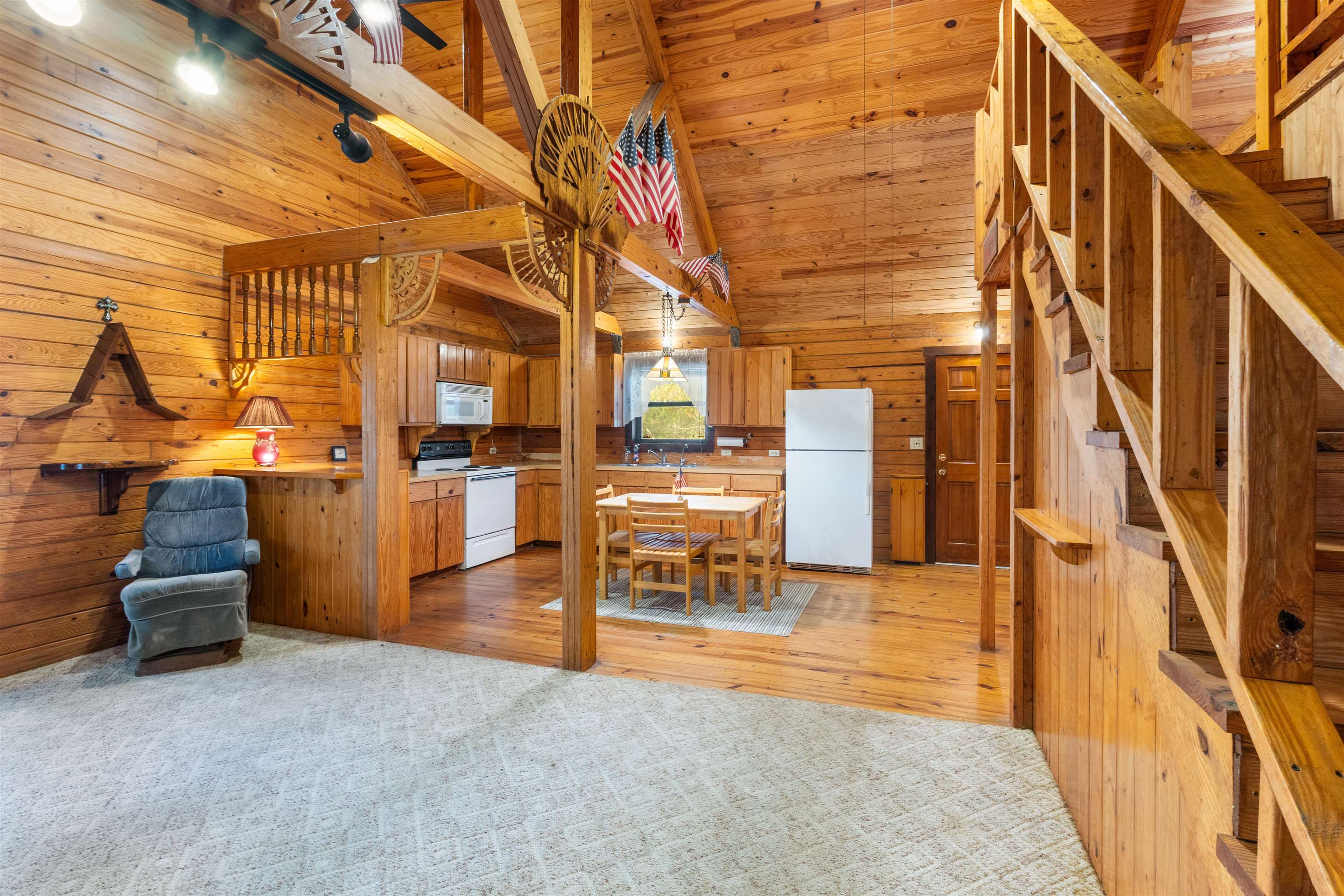 Whispering Oaks - Residential