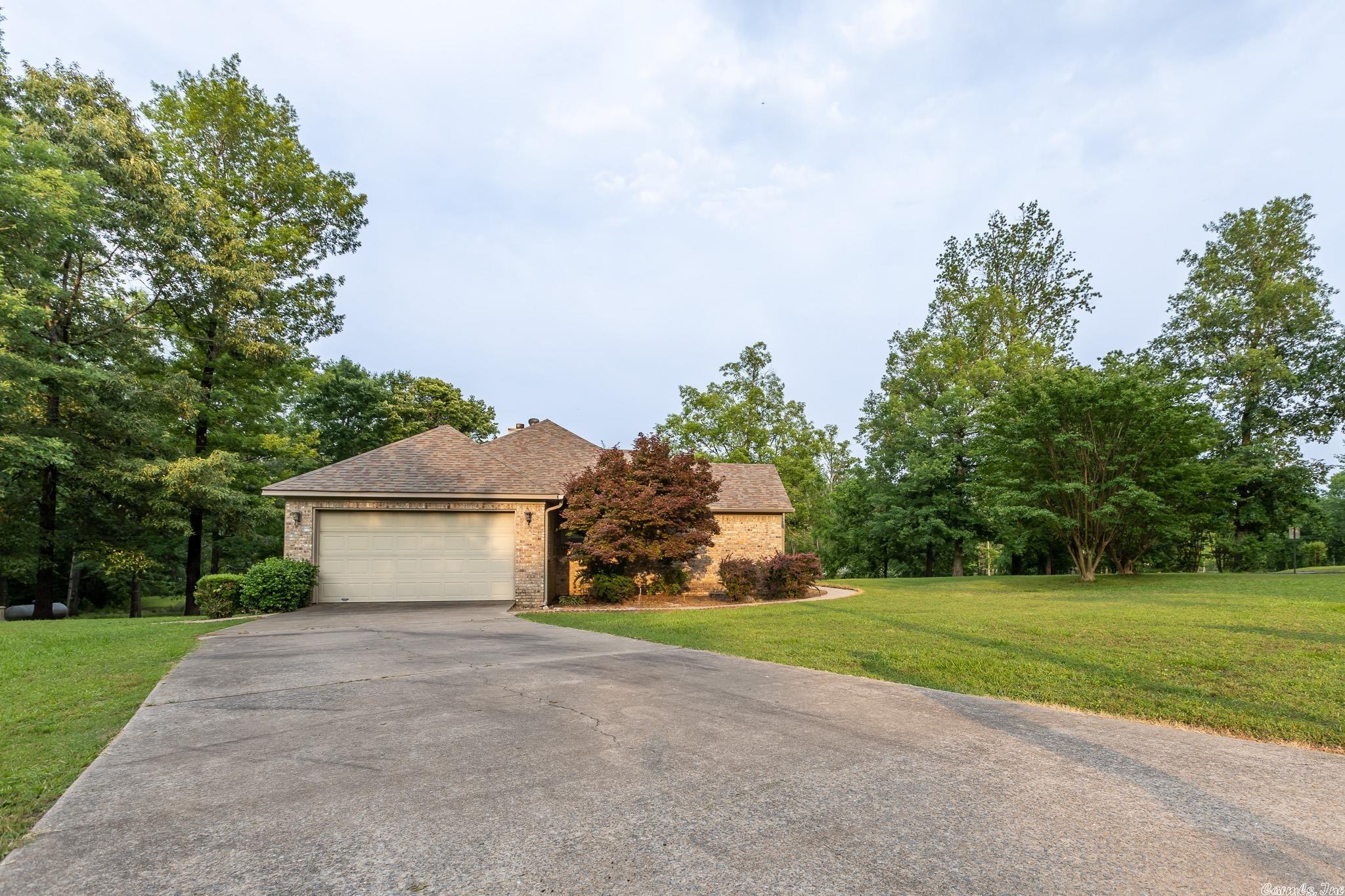 SPRINGLAKE COUNTRY CLUB - Residential