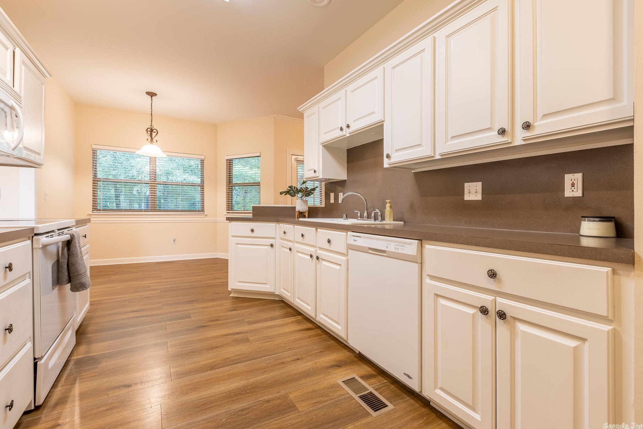 SPRINGLAKE COUNTRY CLUB - Residential