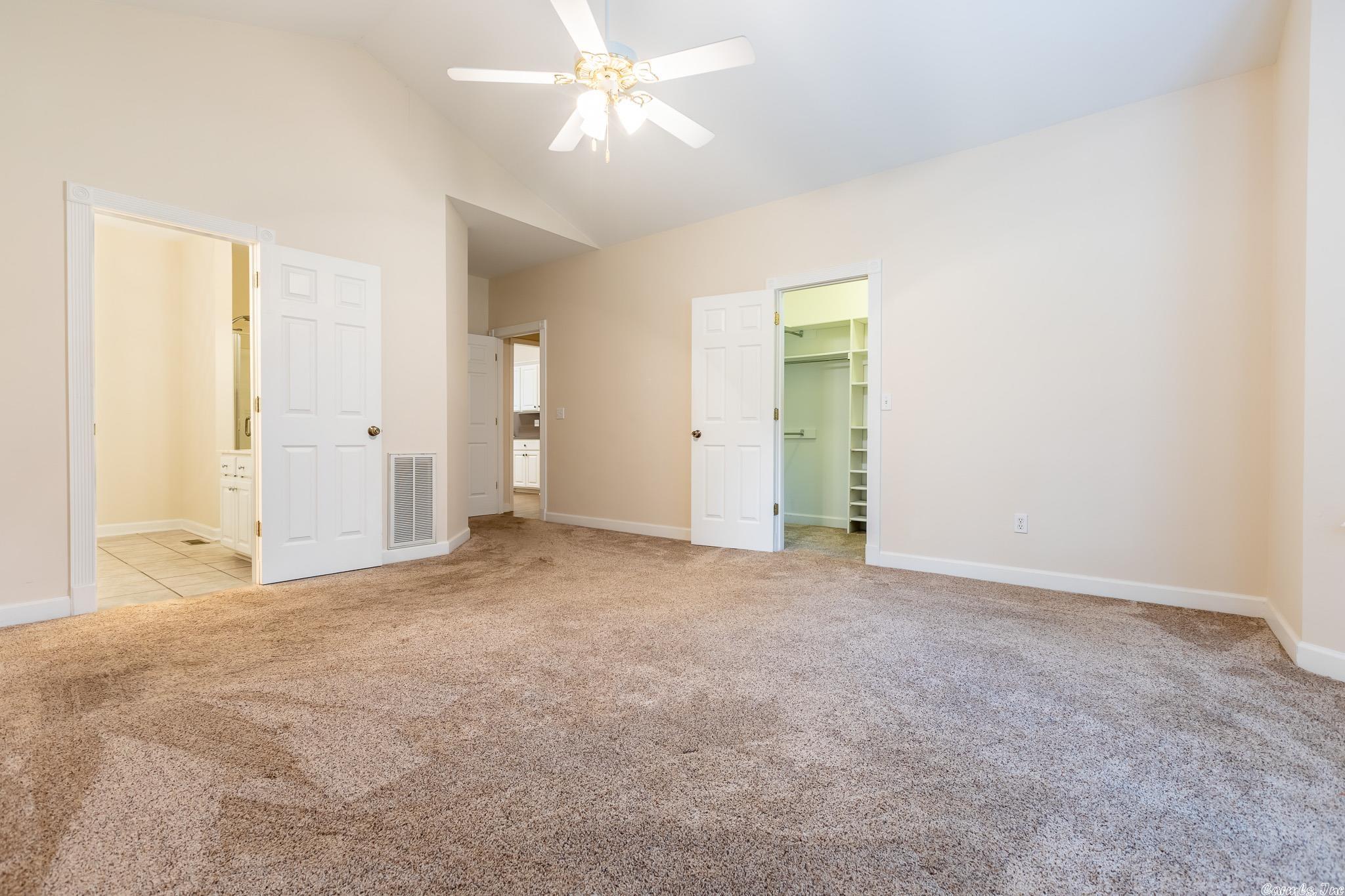 SPRINGLAKE COUNTRY CLUB - Residential