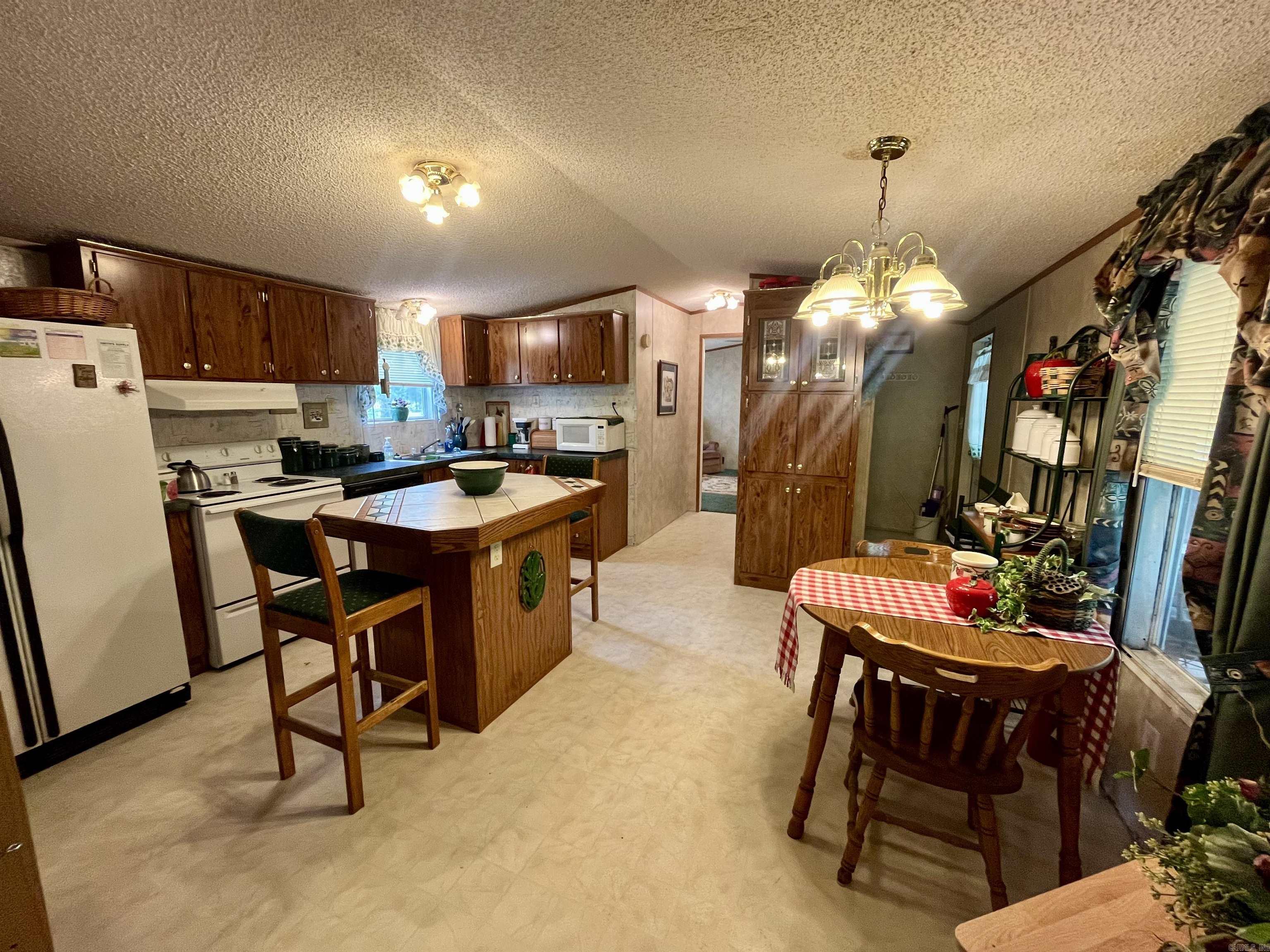 Lakeshore Hills II - Residential