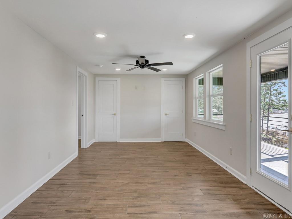 ARKRIDGE LAKE ESTATES - Residential
