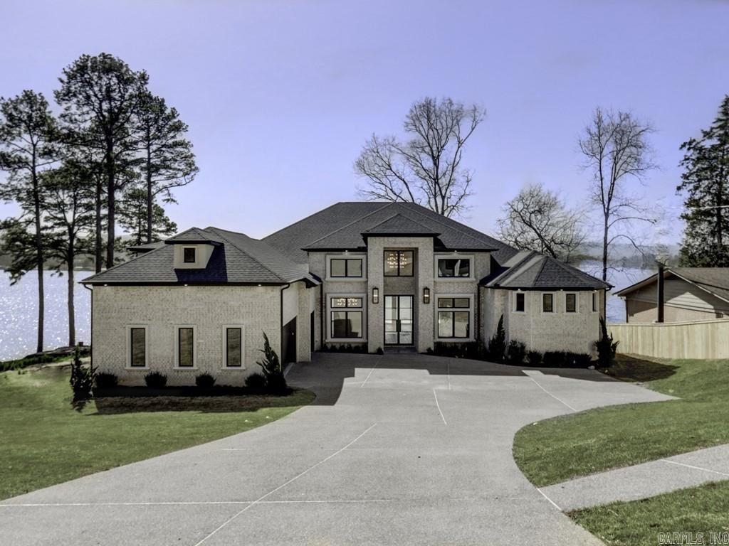 ARKRIDGE LAKE ESTATES - Residential