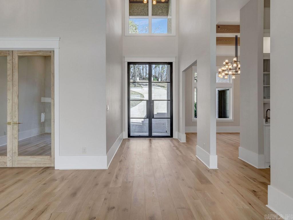 ARKRIDGE LAKE ESTATES - Residential