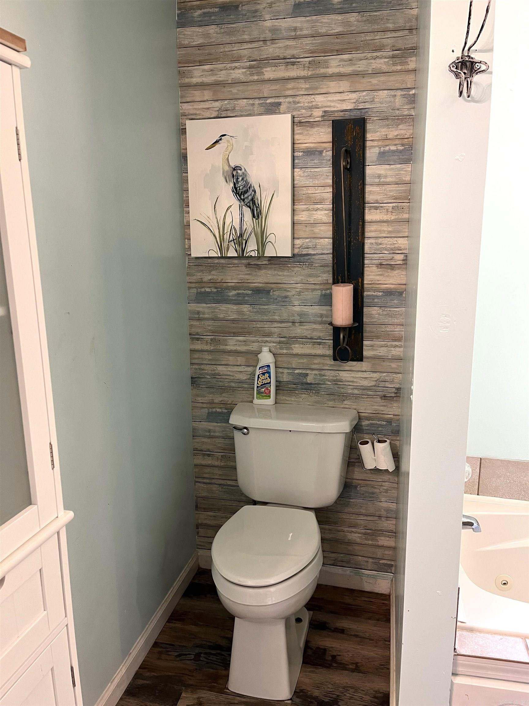 CARRIAGE HILL - Residential