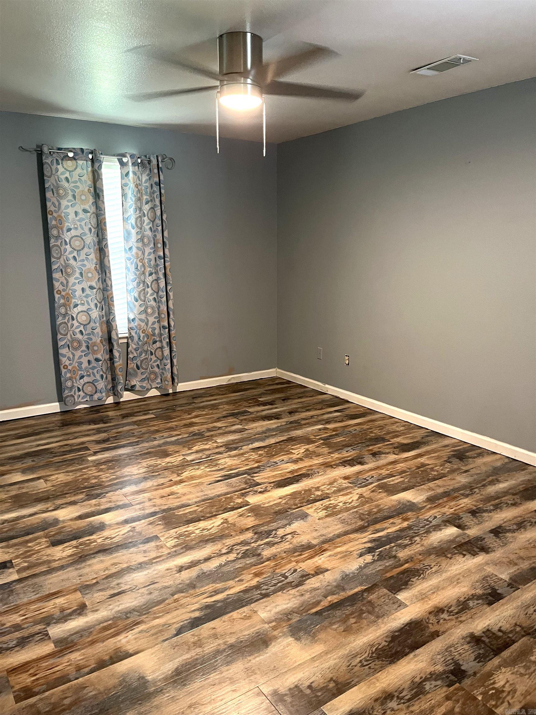 CARRIAGE HILL - Residential