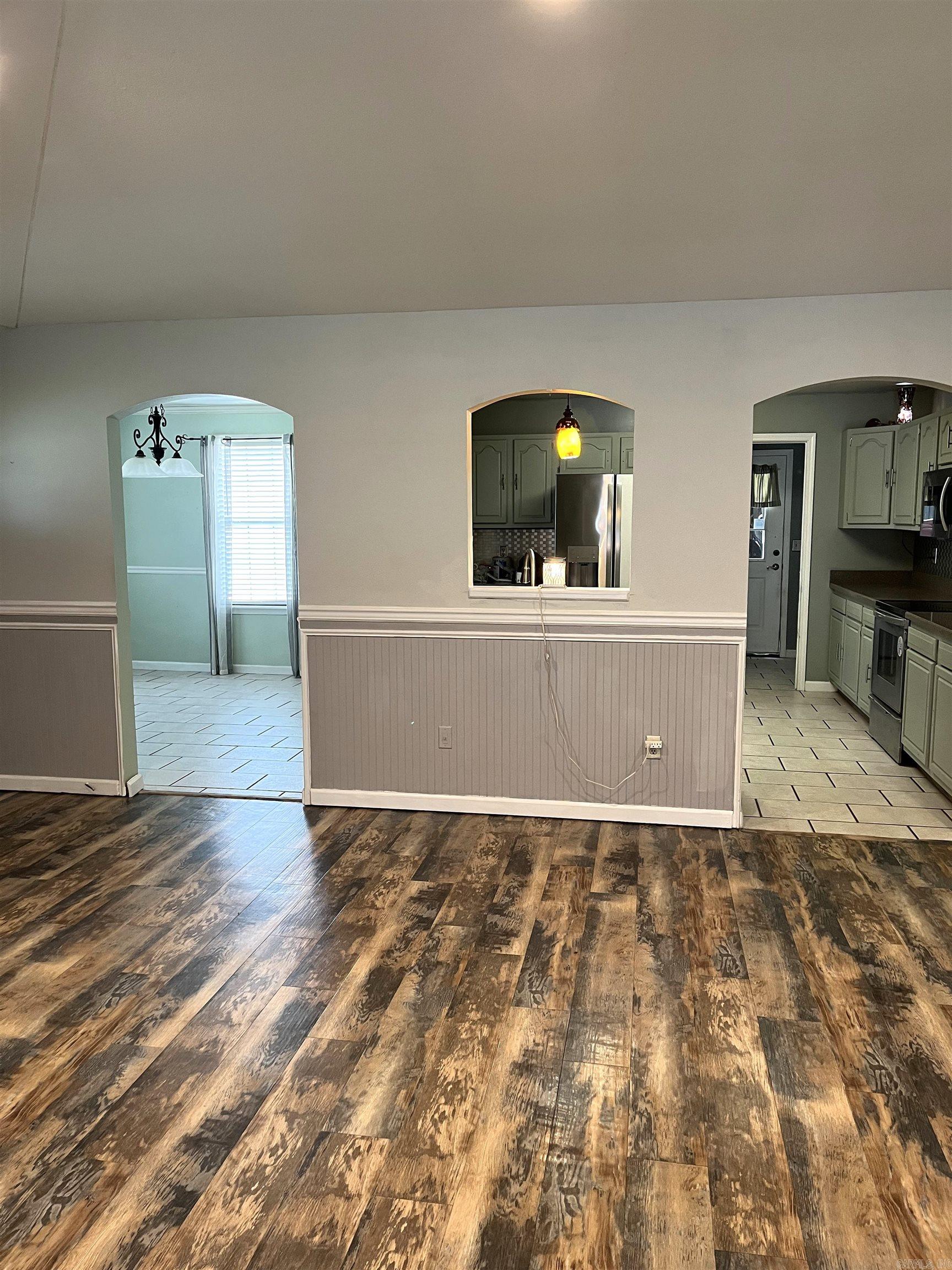 CARRIAGE HILL - Residential