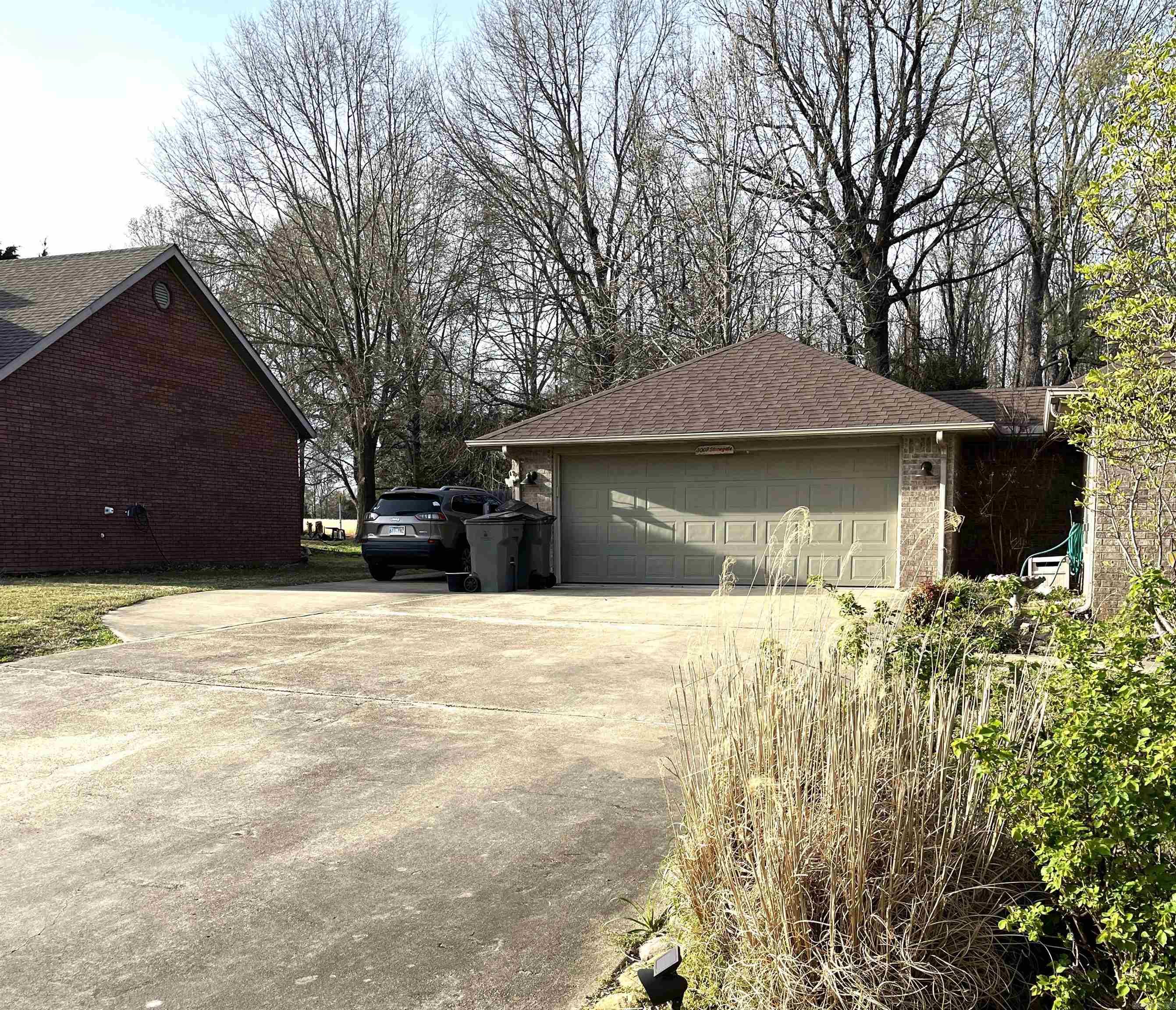 CARRIAGE HILL - Residential