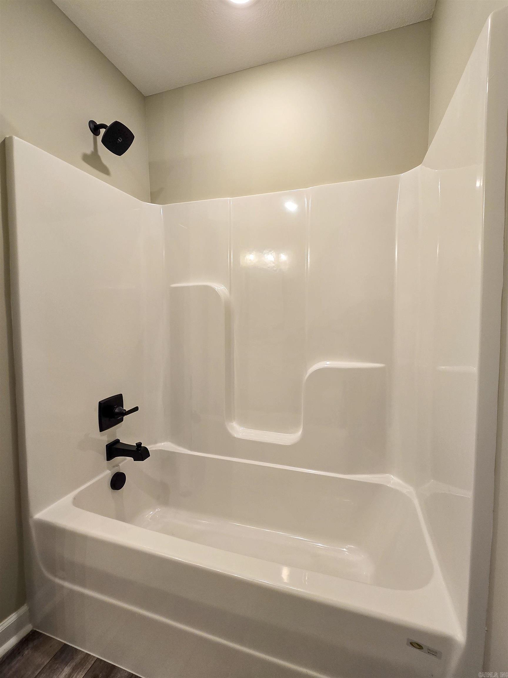 BROOKSHIRE PLACE - Residential Lease