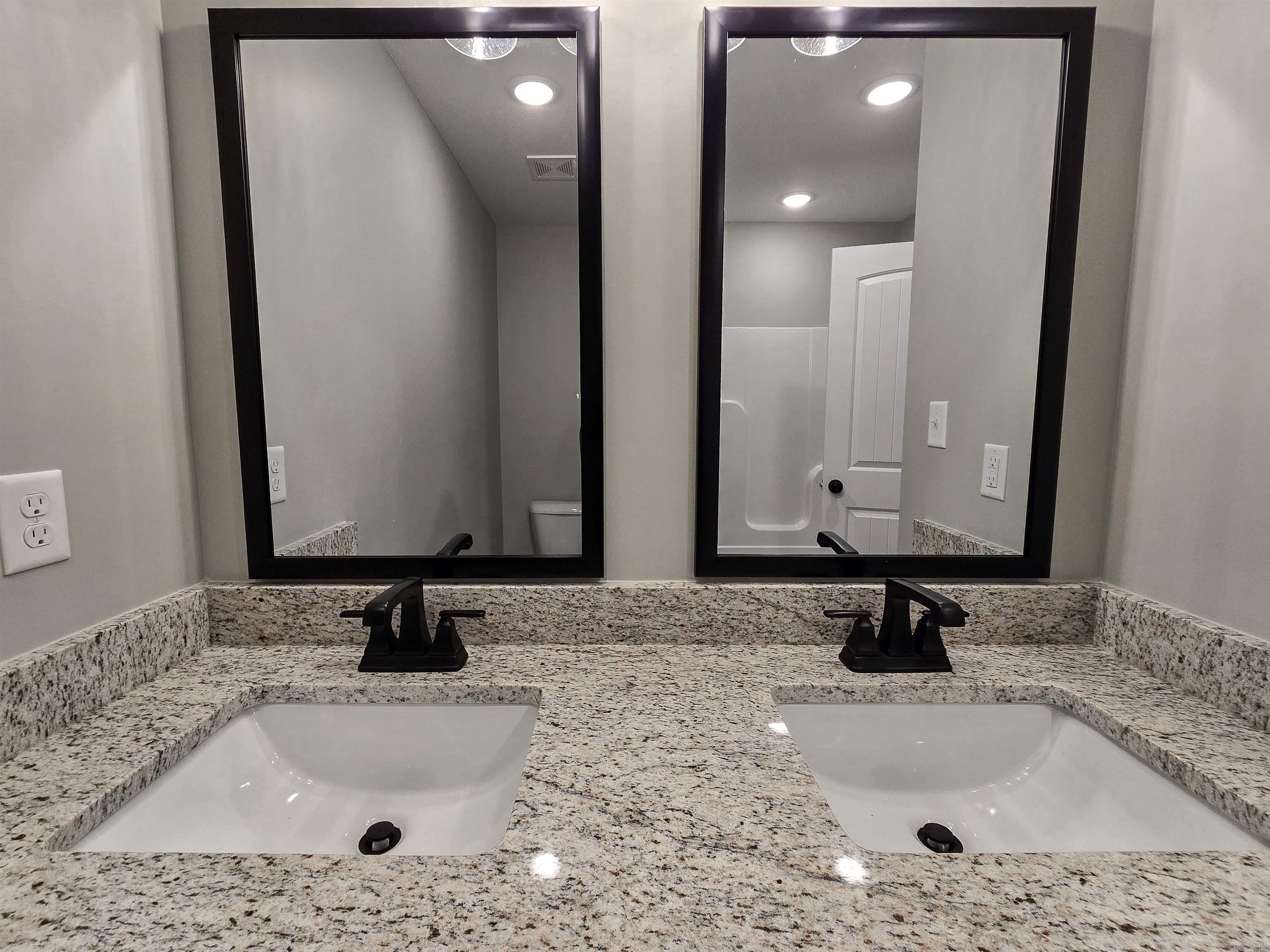 BROOKSHIRE PLACE - Residential Lease