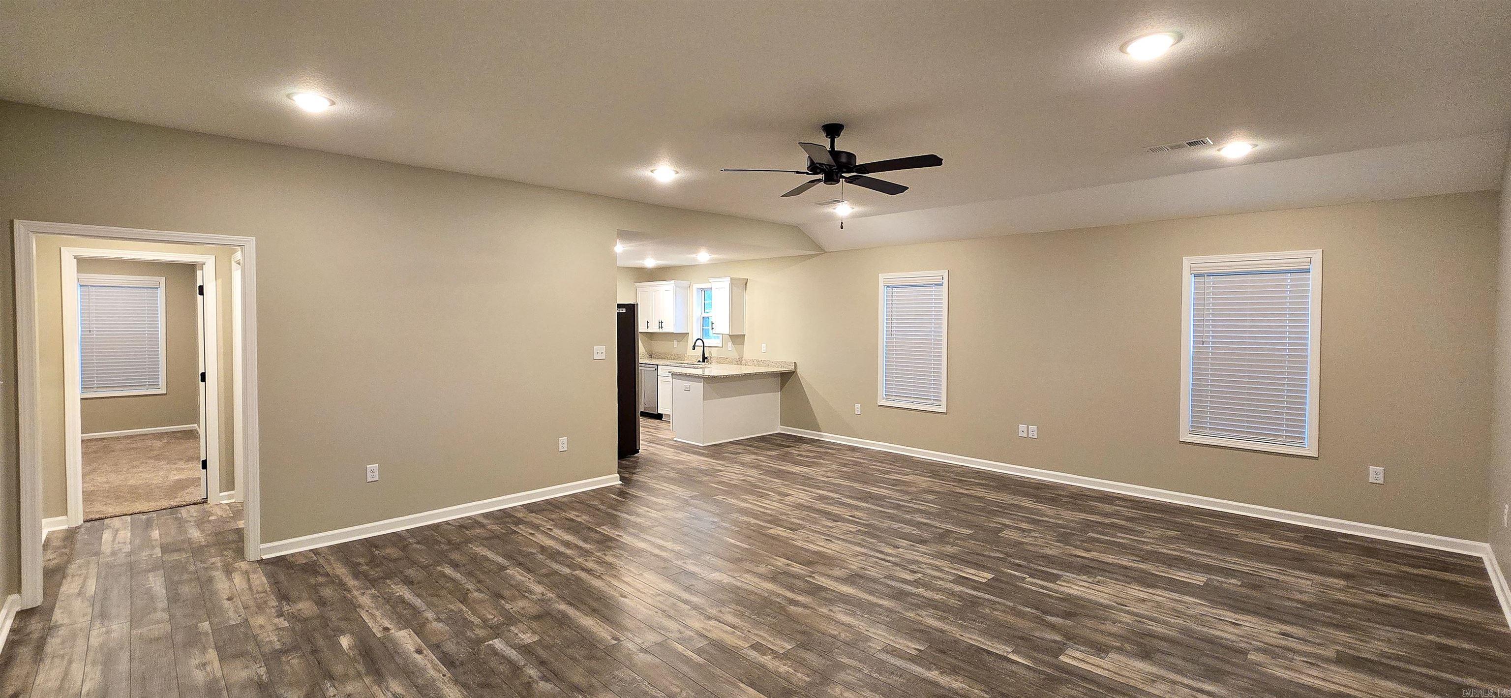 BROOKSHIRE PLACE - Residential Lease