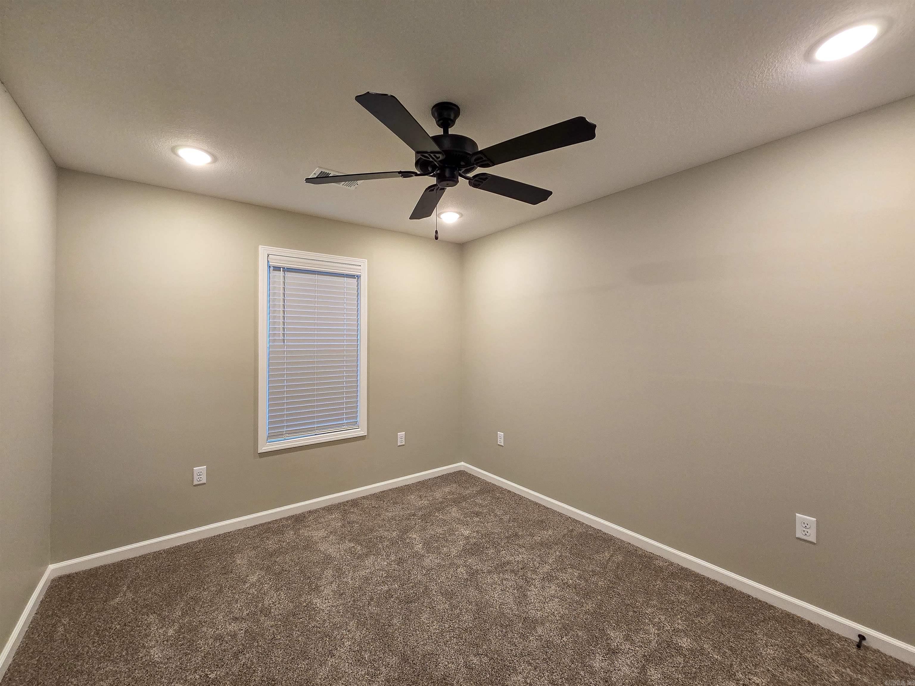 BROOKSHIRE PLACE - Residential Lease