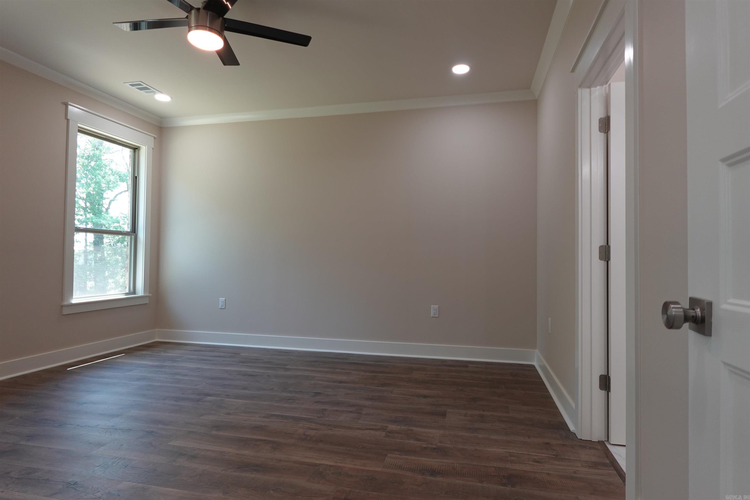 HIDDEN VALLEY ESTATES - Residential
