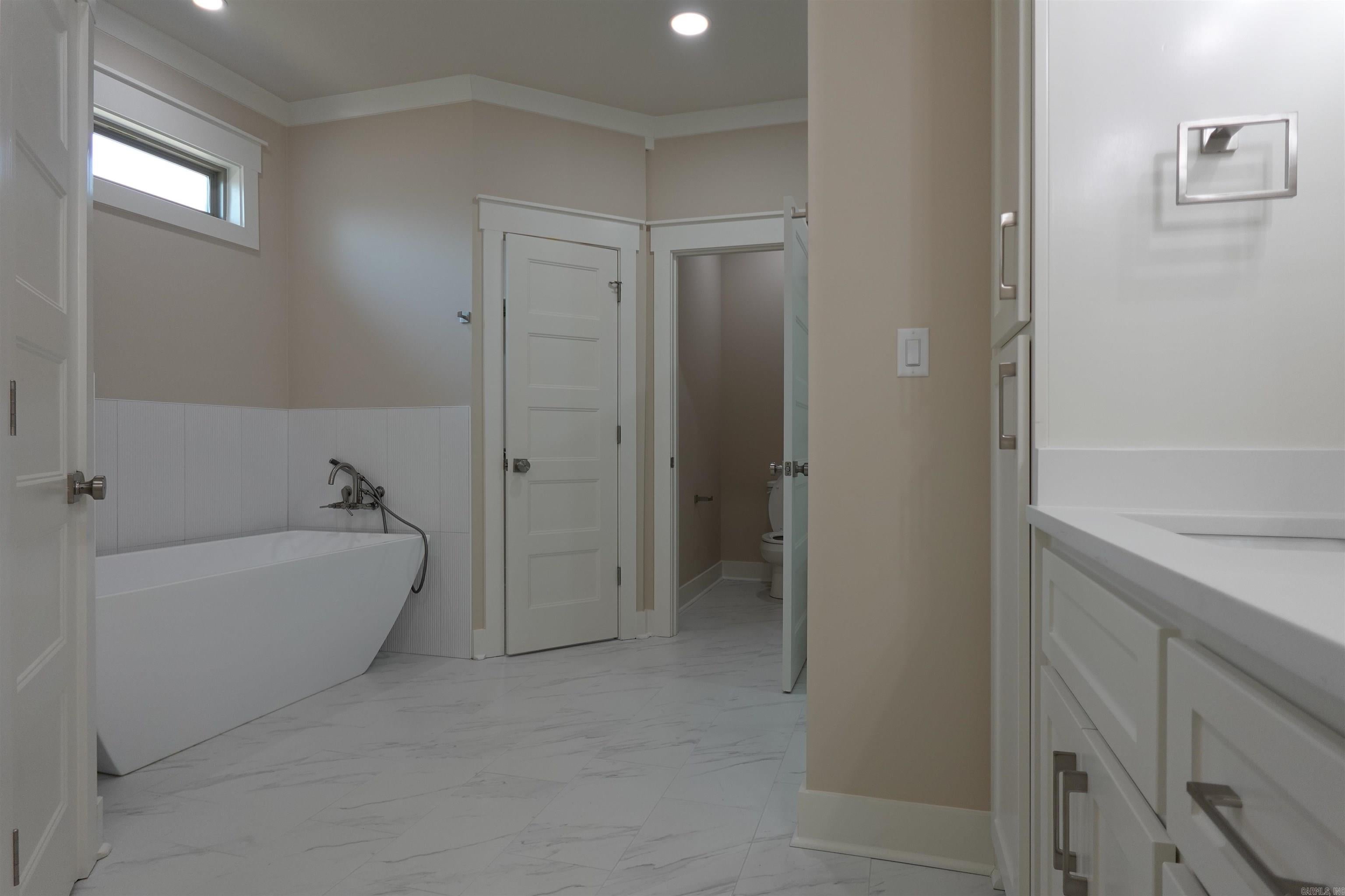 HIDDEN VALLEY ESTATES - Residential