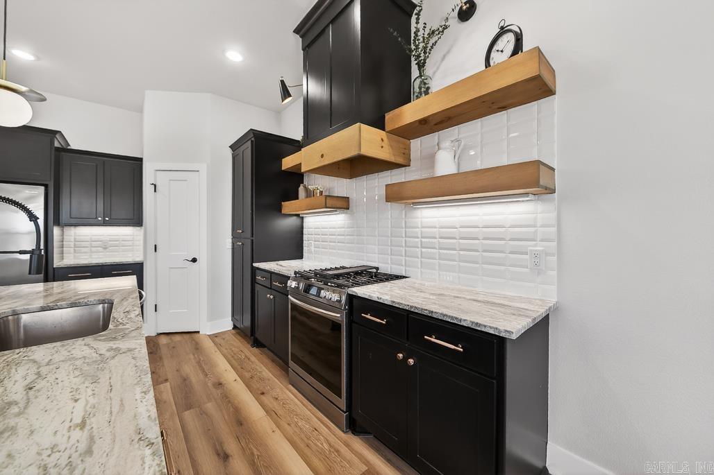 GREYSTONE - Residential