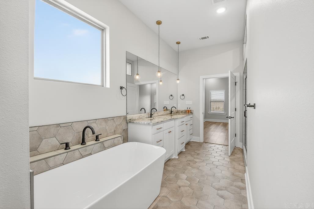 GREYSTONE - Residential