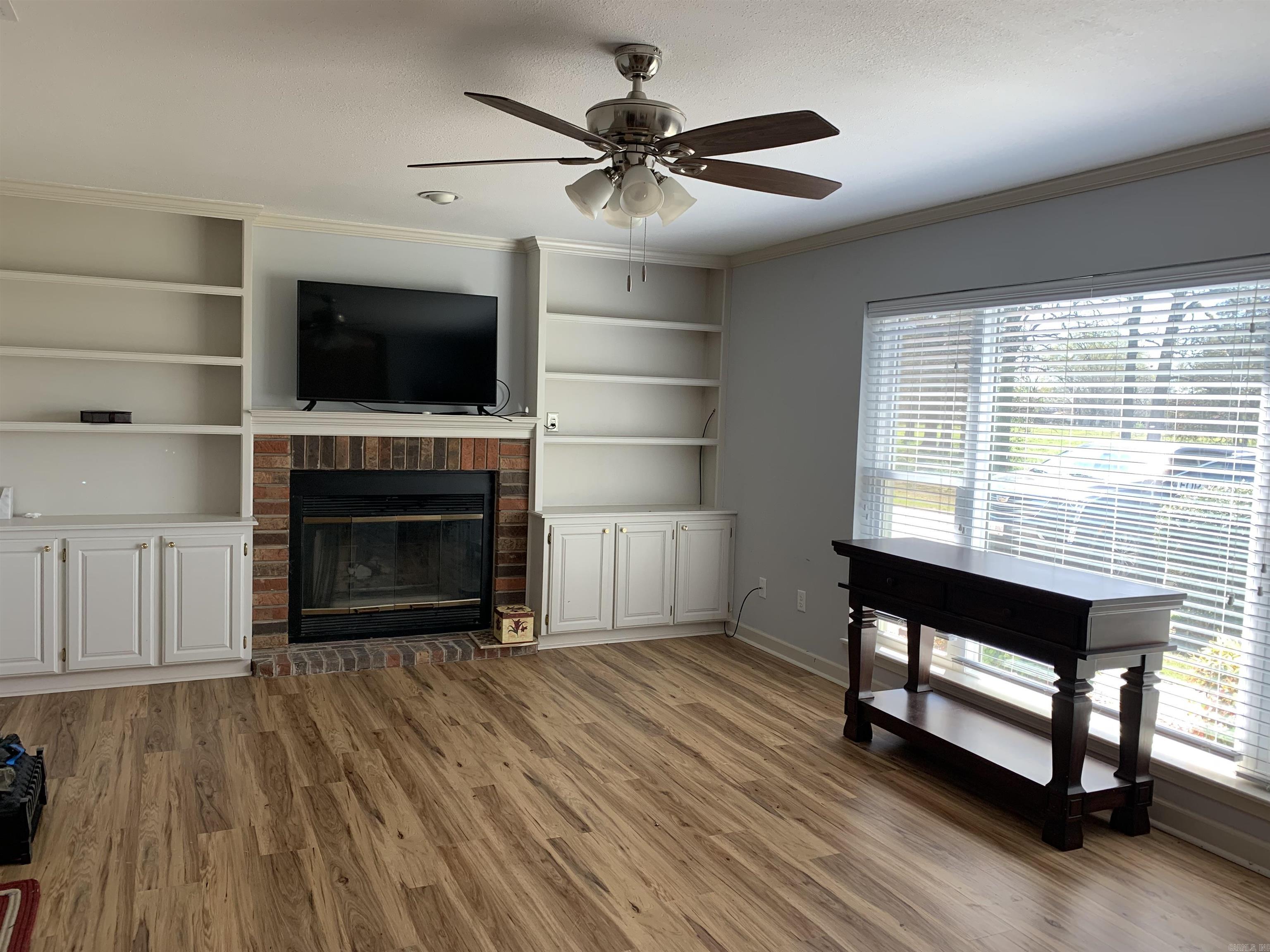 CARRIAGE COURTS - Residential