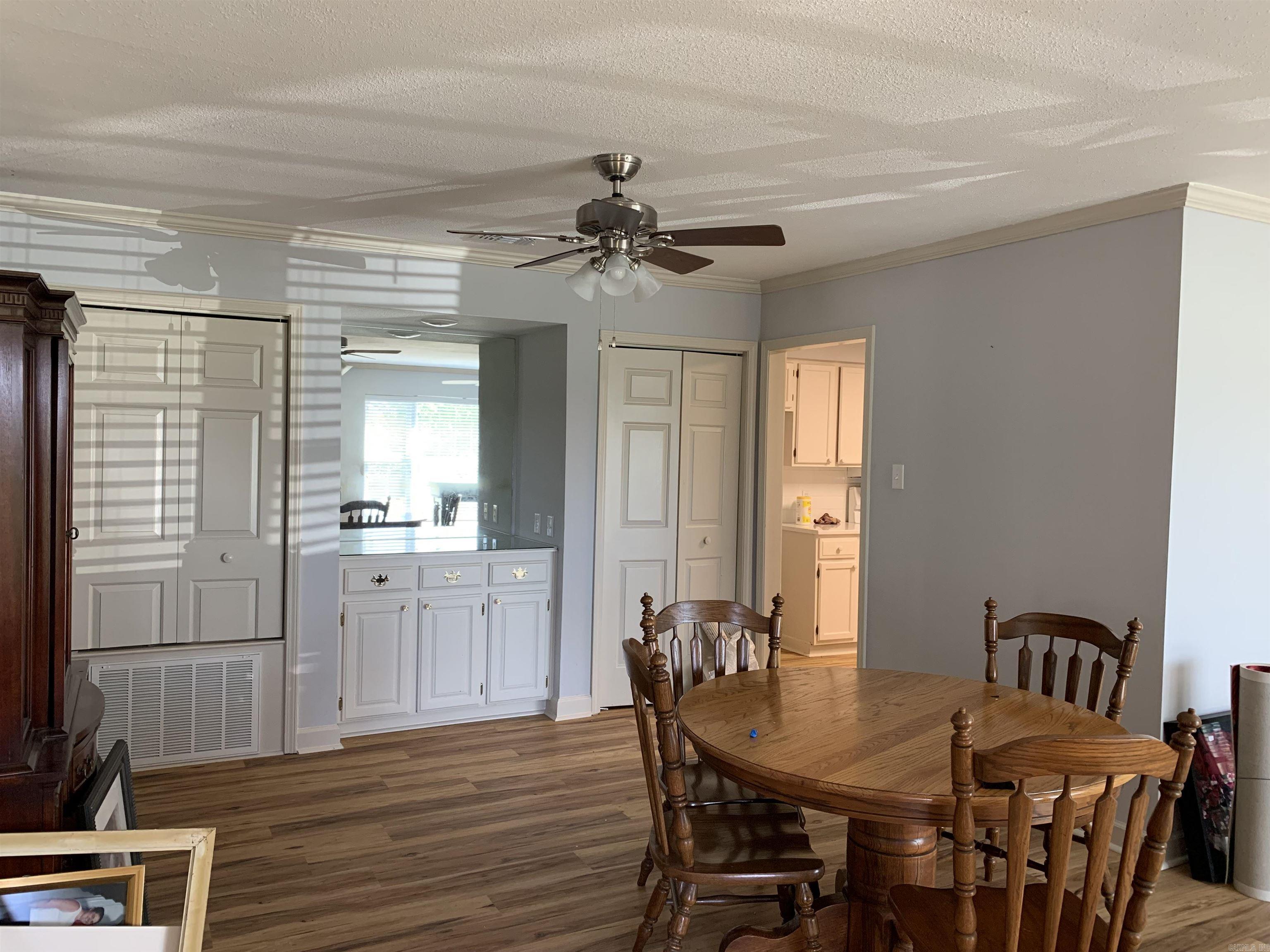 CARRIAGE COURTS - Residential