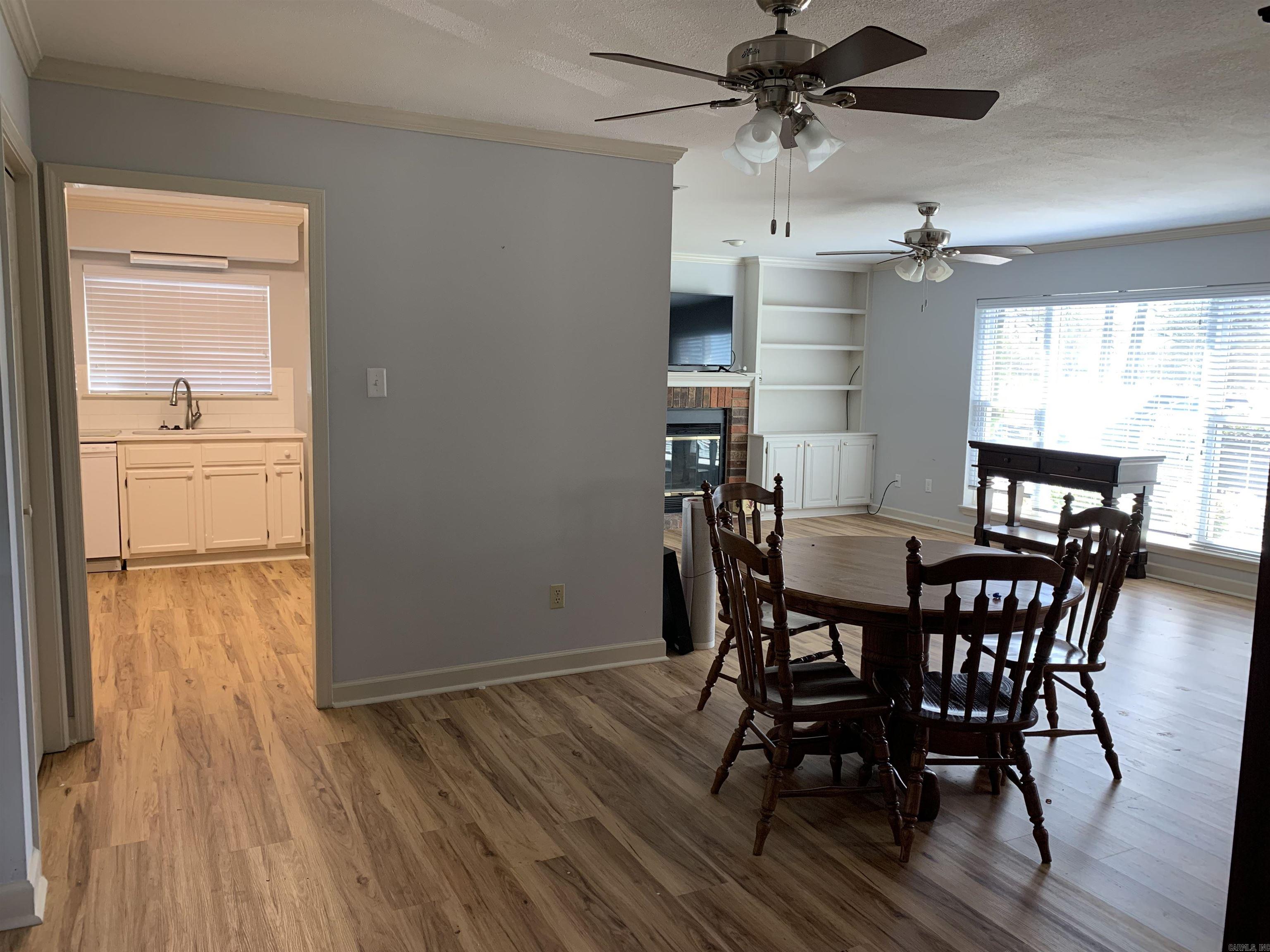 CARRIAGE COURTS - Residential