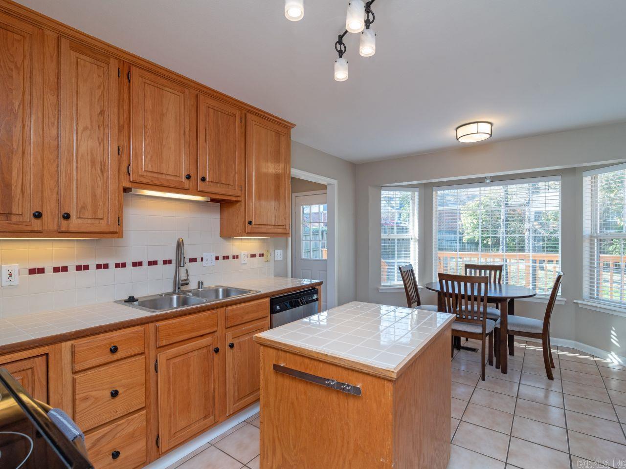 EDGEWATER ADDN - Residential