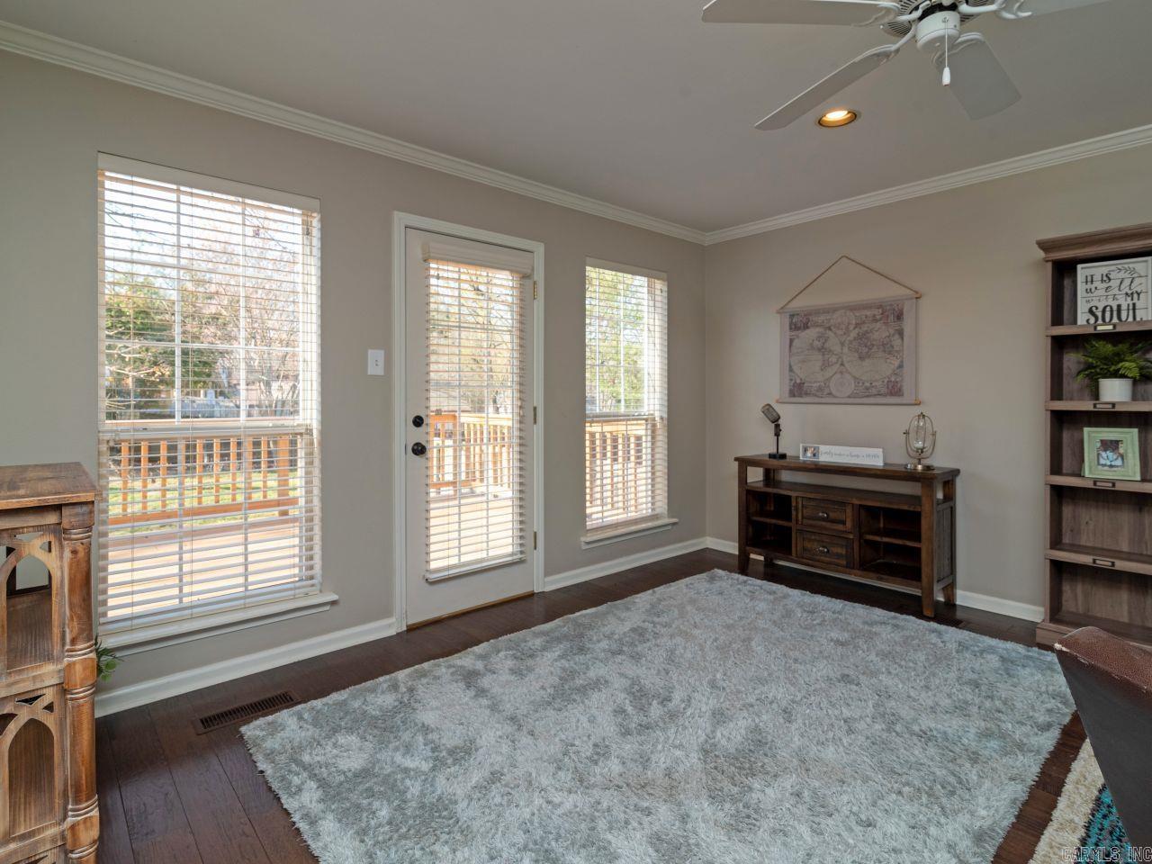 EDGEWATER ADDN - Residential