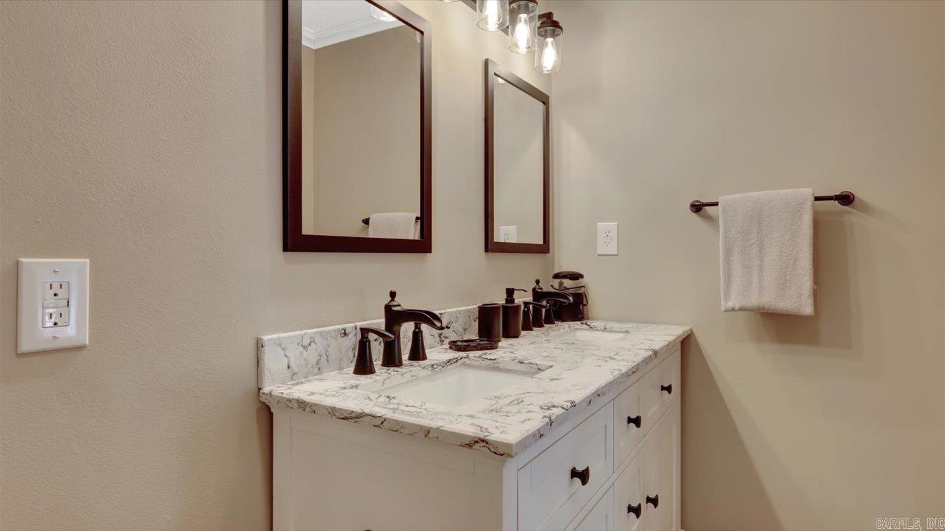 EASTVIEW HPR - Residential