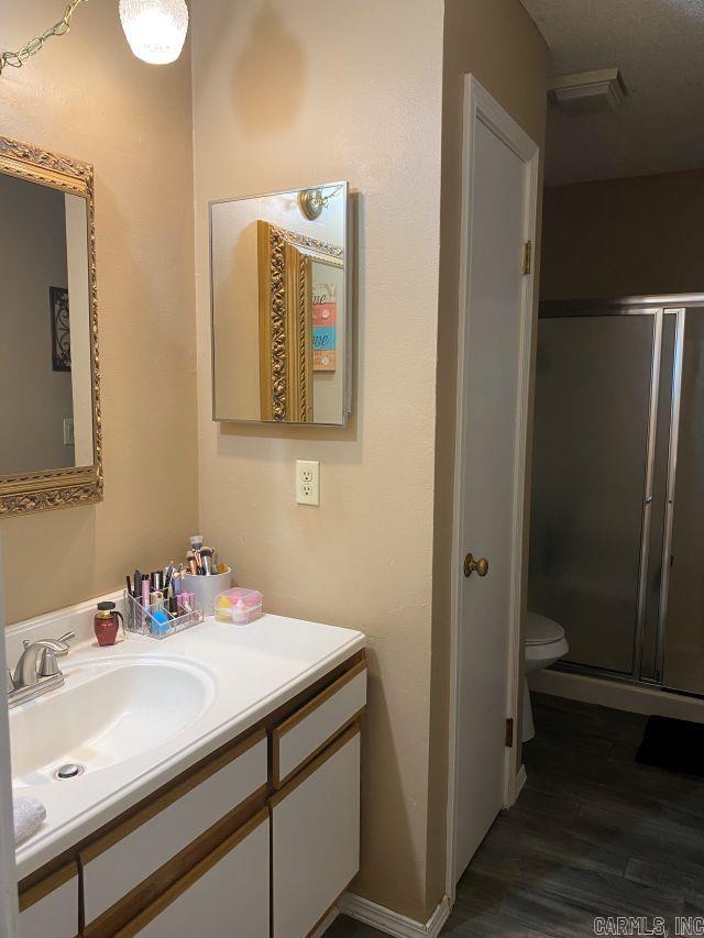 Brentwood Townhouse - Residential
