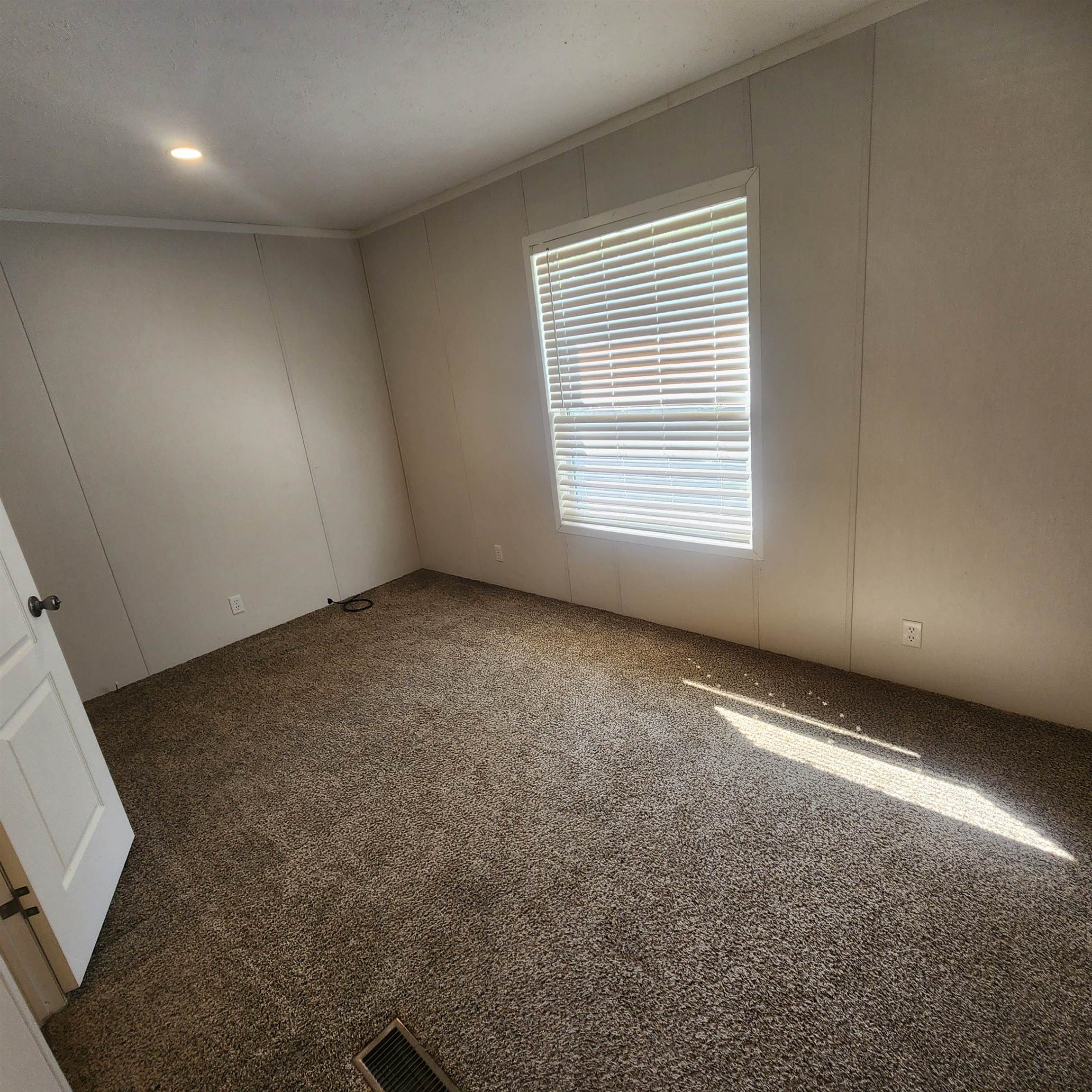 BACKBONE ESTATES - Residential