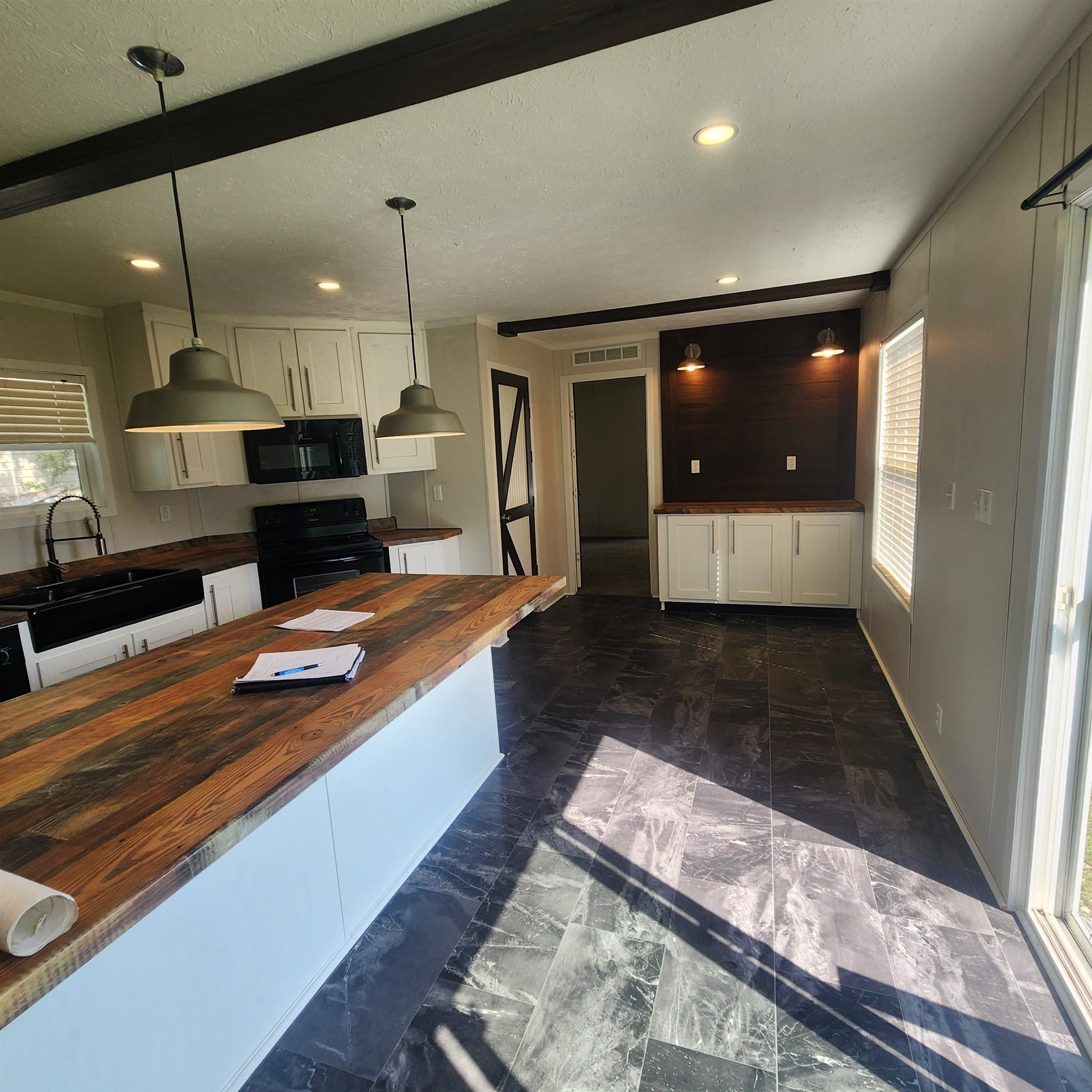 BACKBONE ESTATES - Residential