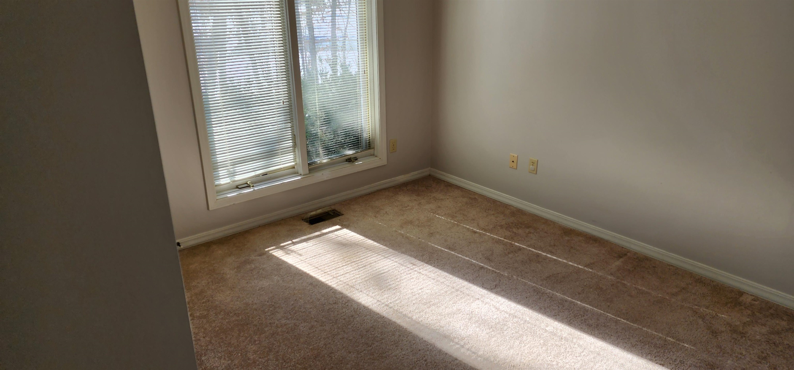 Crow 5th - Residential Lease