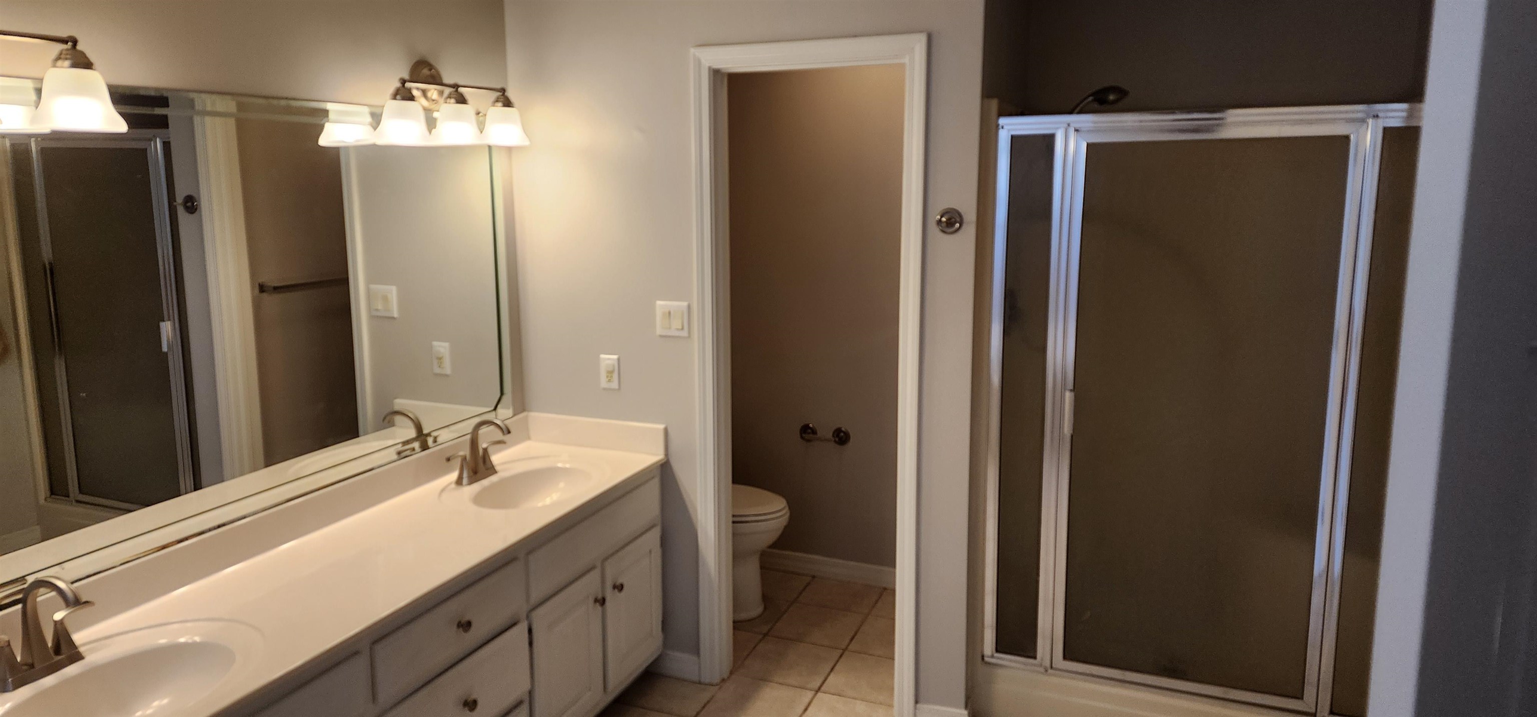 Crow 5th - Residential Lease