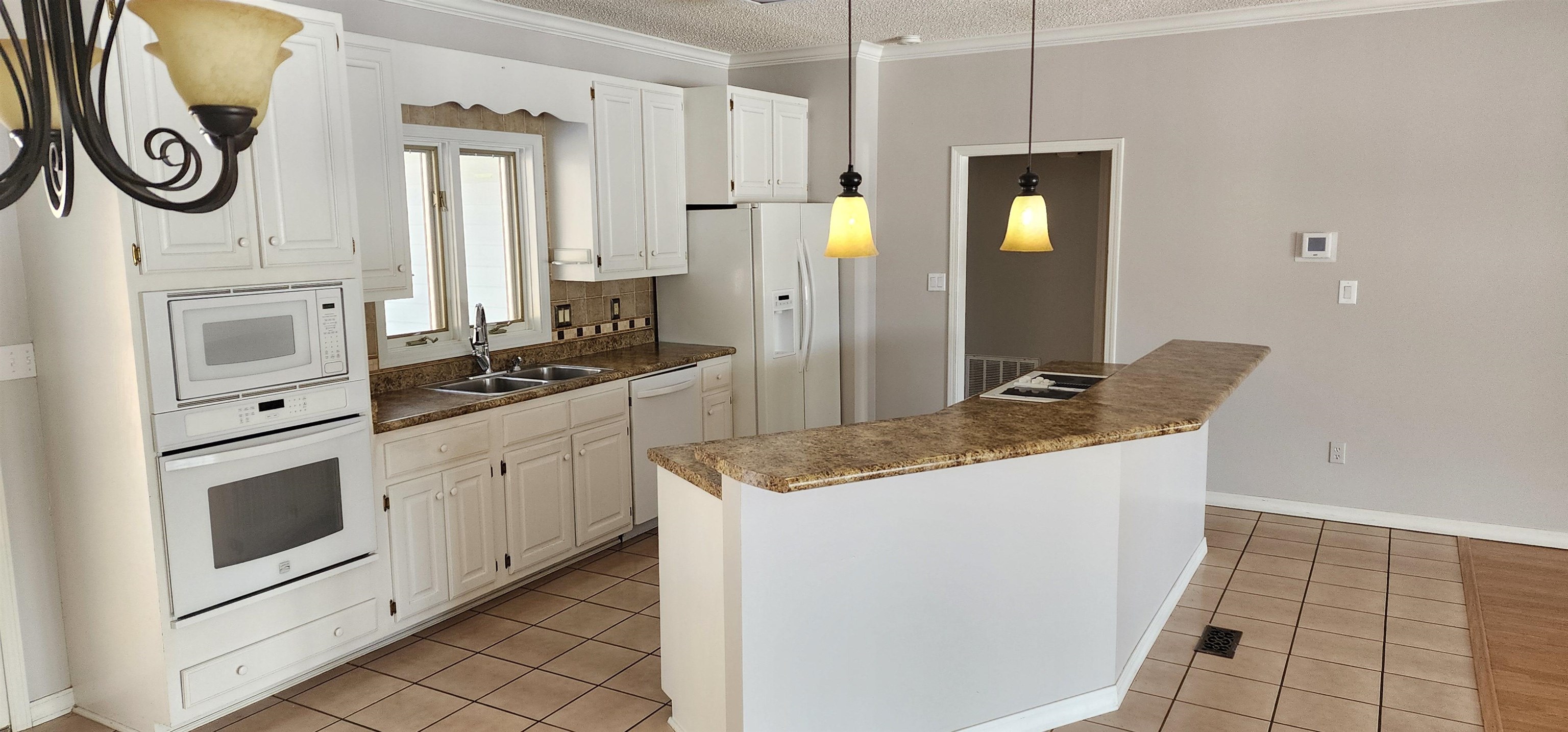 Crow 5th - Residential Lease