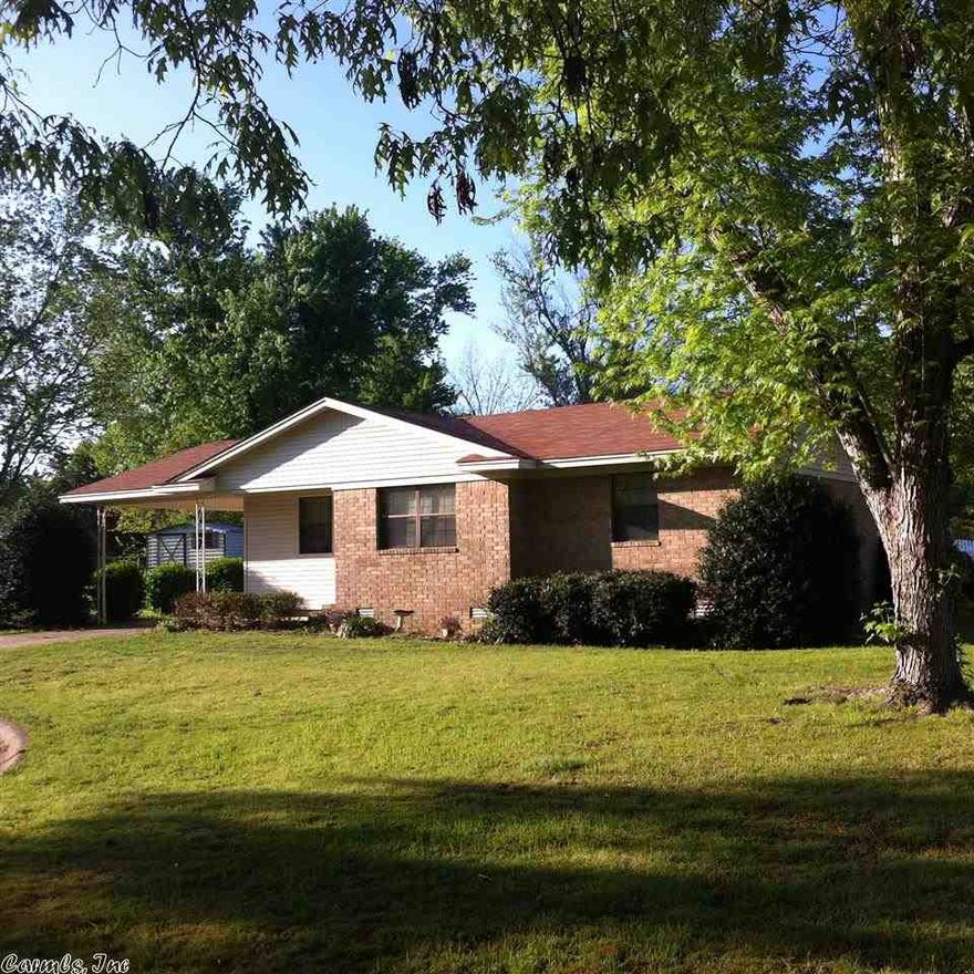 Cute home at the end of a quiet cul-de-sac for the kids to play!  This 3 bed/1 bath brick home is in the Beebe School District.  Beautiful established trees in the front yard and spacious back yard with a storage building that conveys!  Home features nice sized living area, laundry area off the side door, and a bathroom with a JETTED tub!  New roof within the last few years! Priced to sell so make an offer!!!