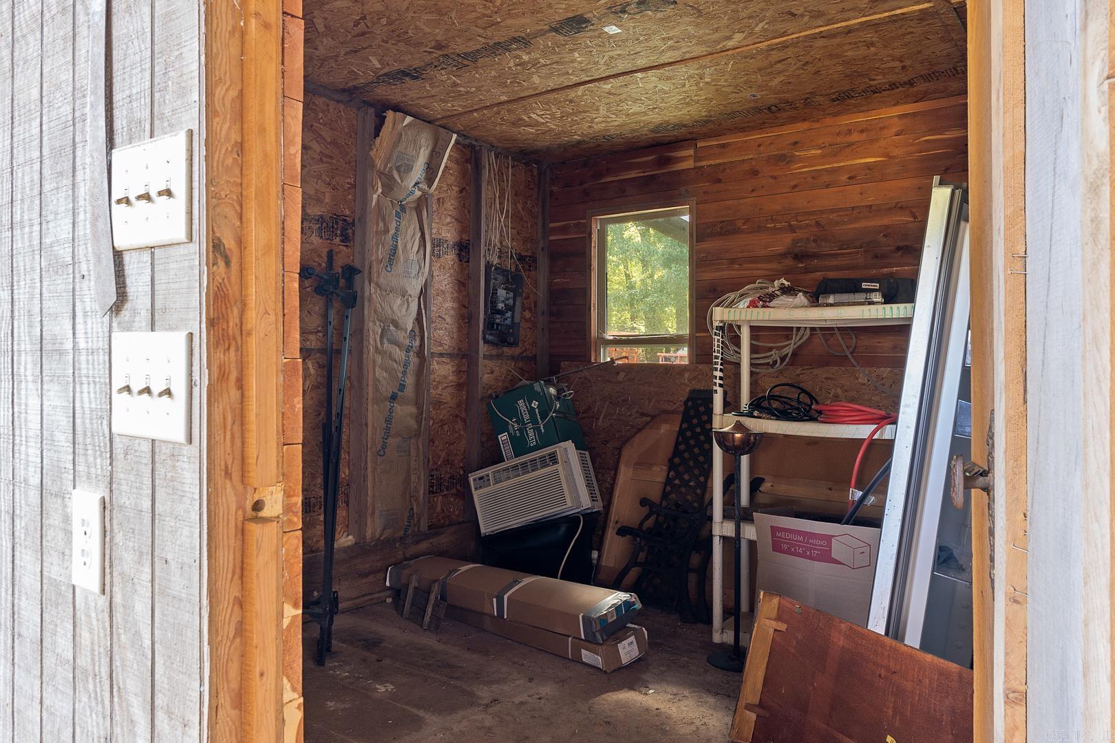 ARKANSAS HGTS - Residential