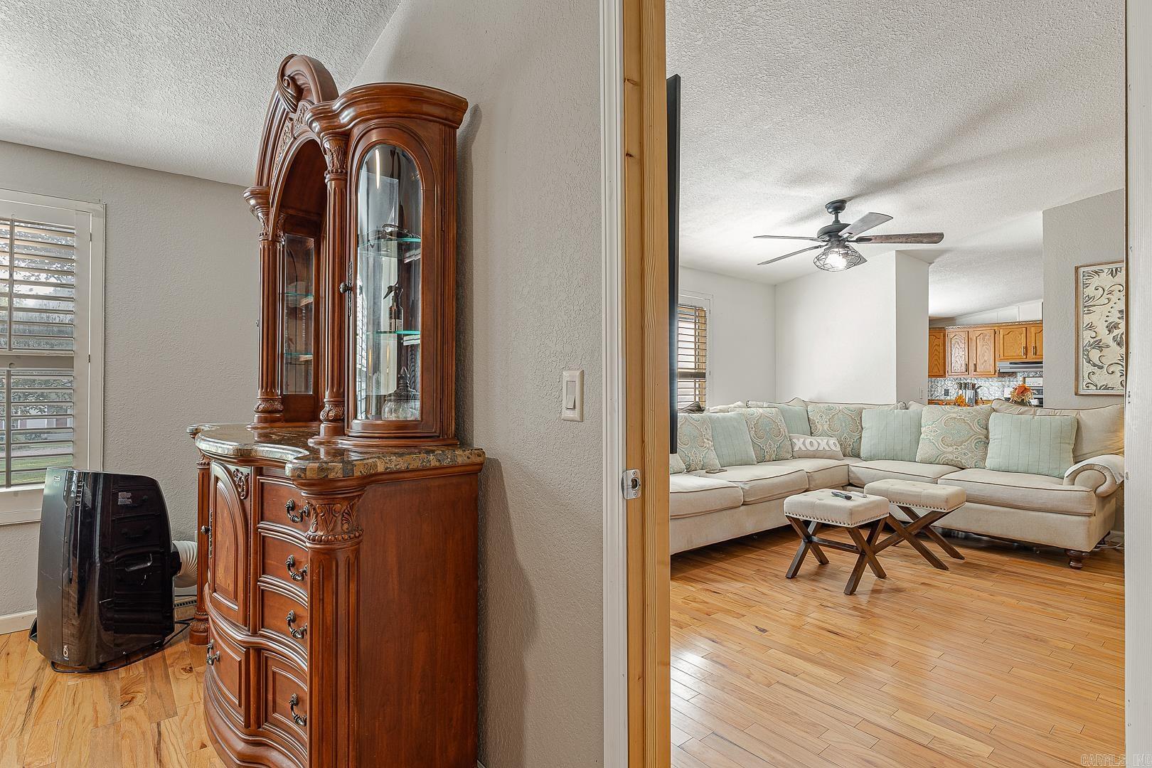 ARKANSAS HGTS - Residential