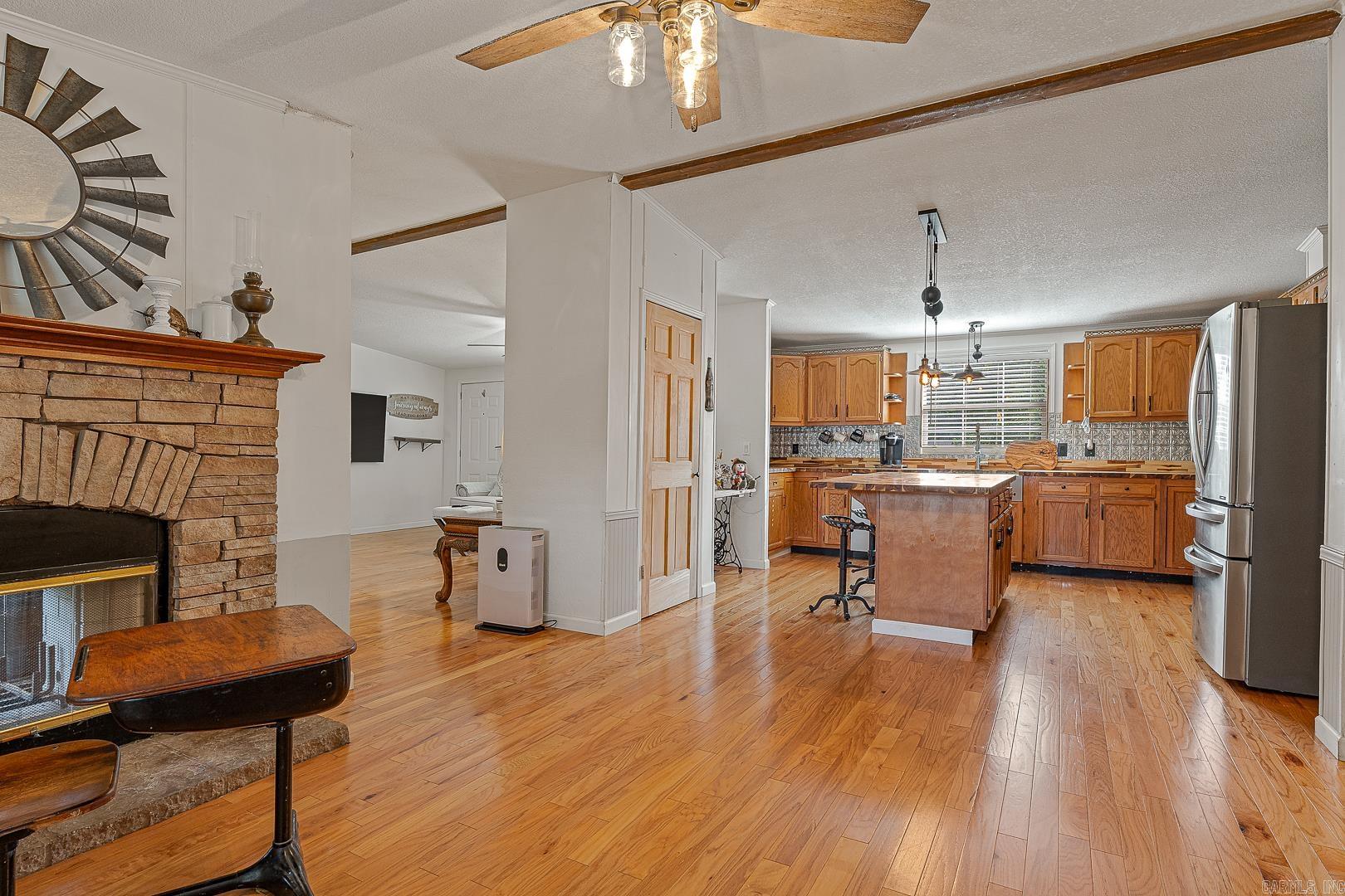 ARKANSAS HGTS - Residential