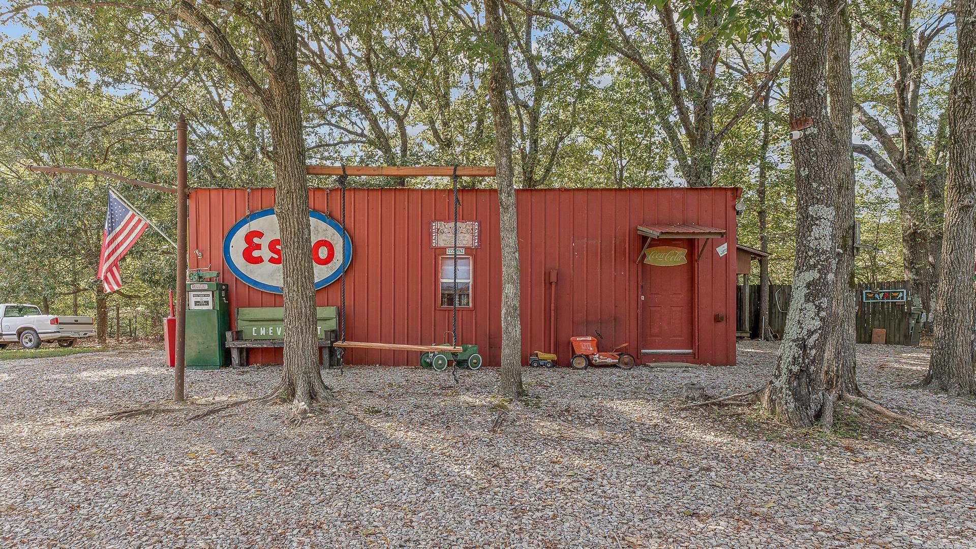 ARKANSAS HGTS - Residential