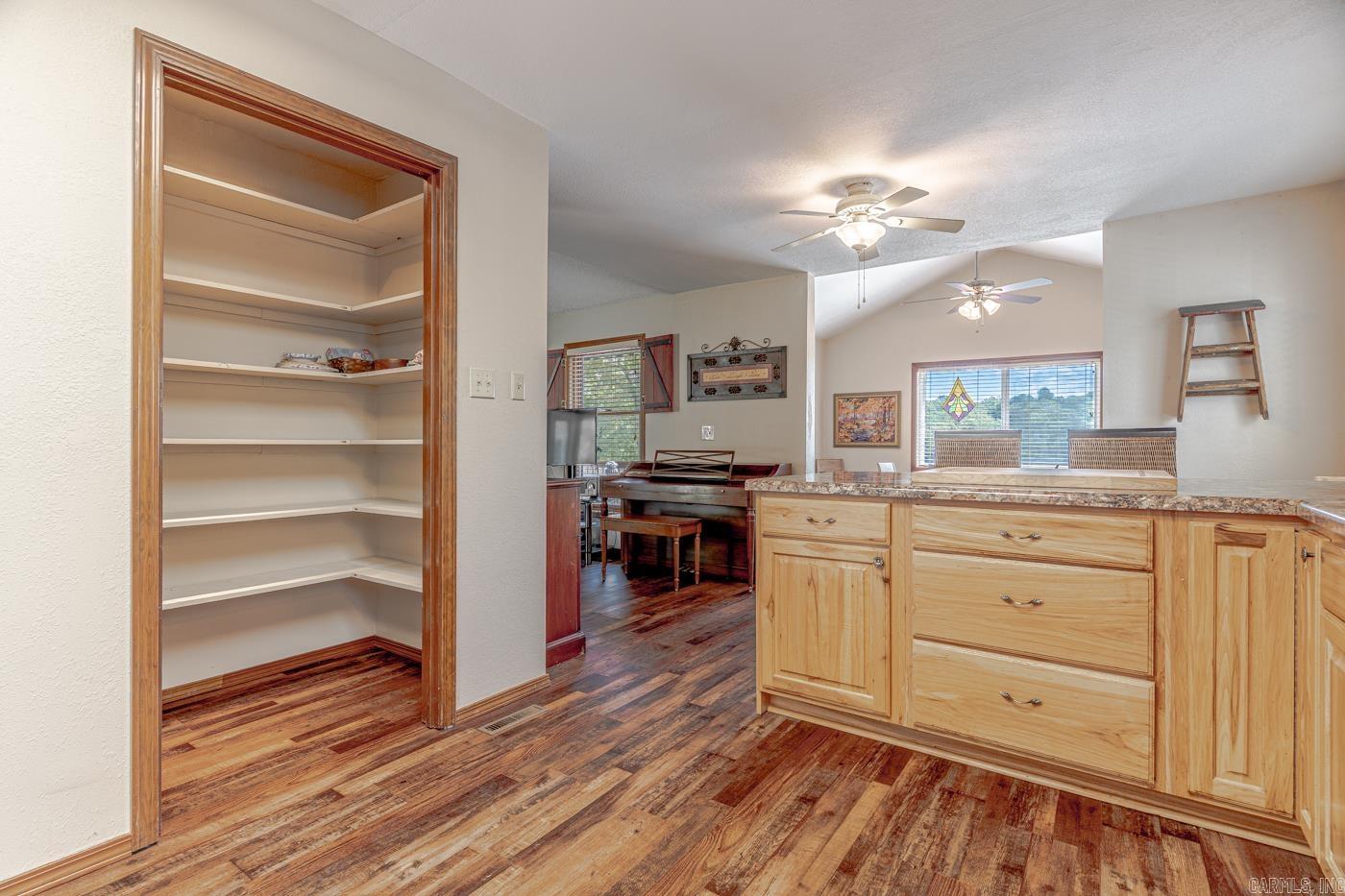 Navajo Third - Residential