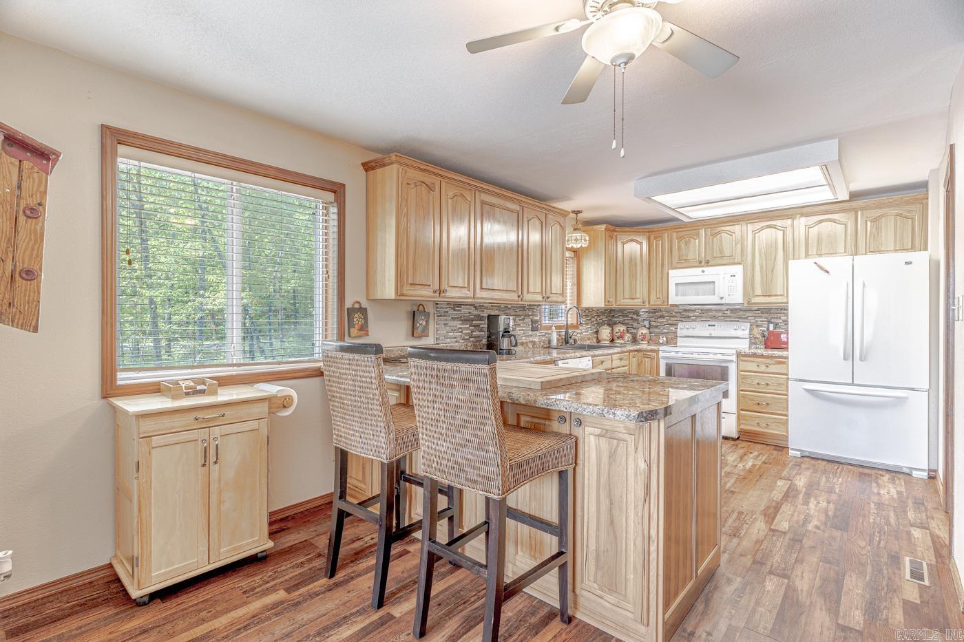 Navajo Third - Residential